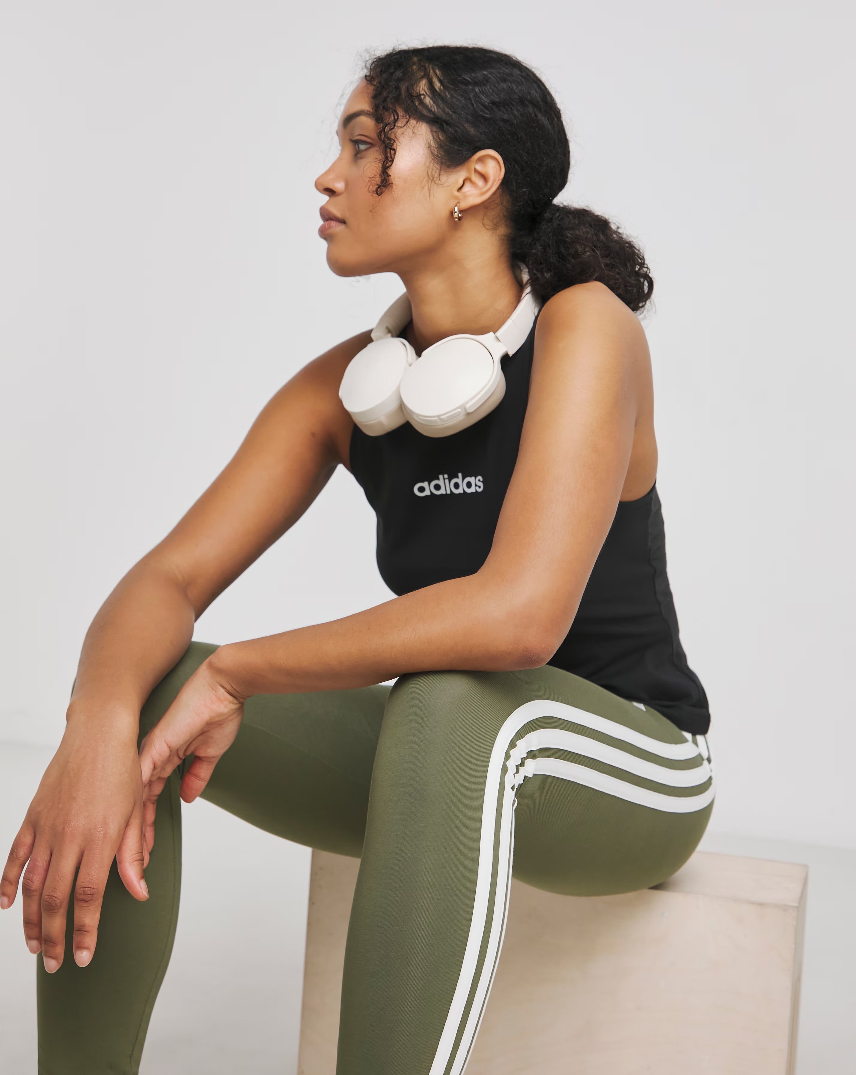844-adidas-essentials-linear-slim-tank-1.jpg