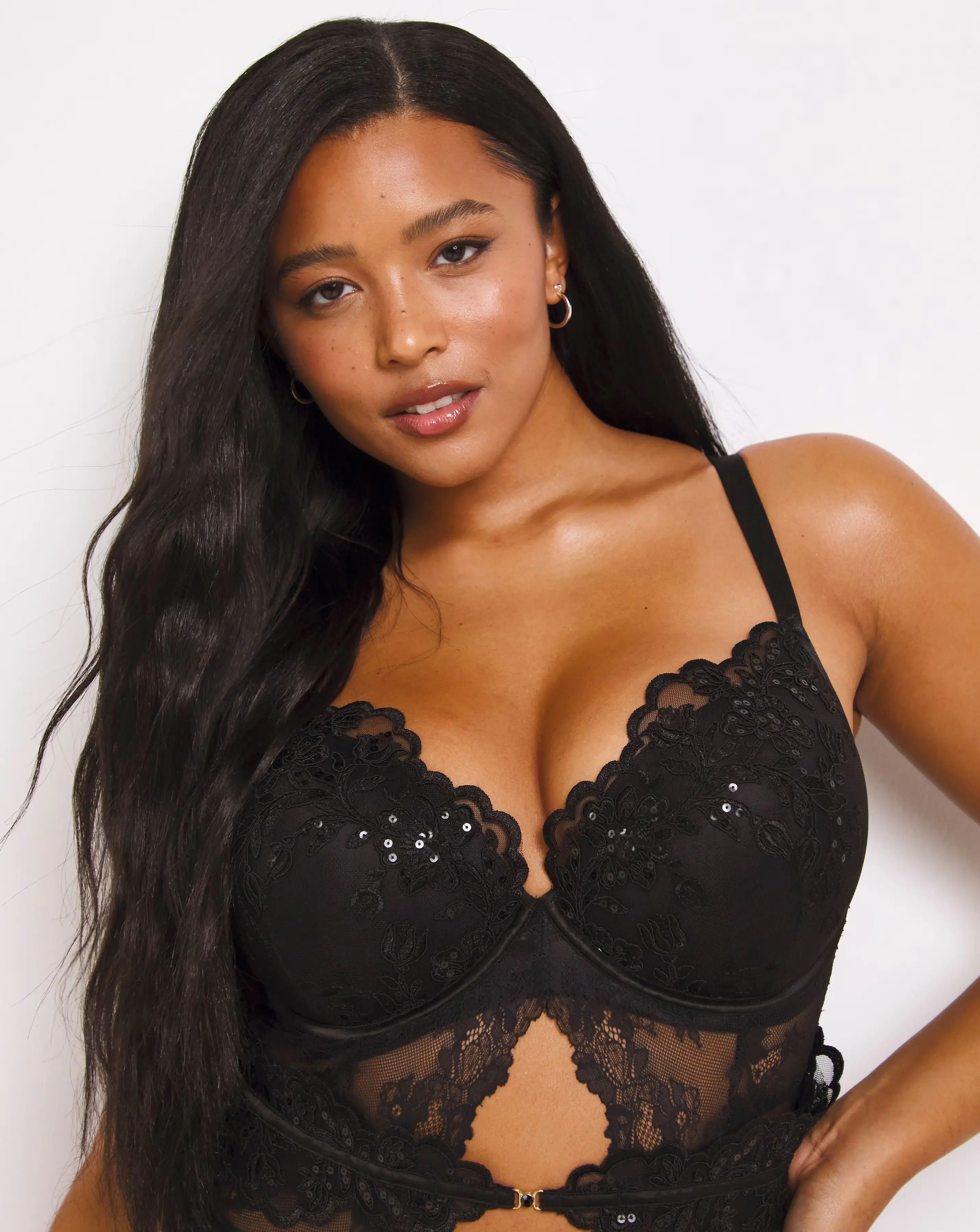 84924-ann-summers-icon-padded-body-black-1.webp