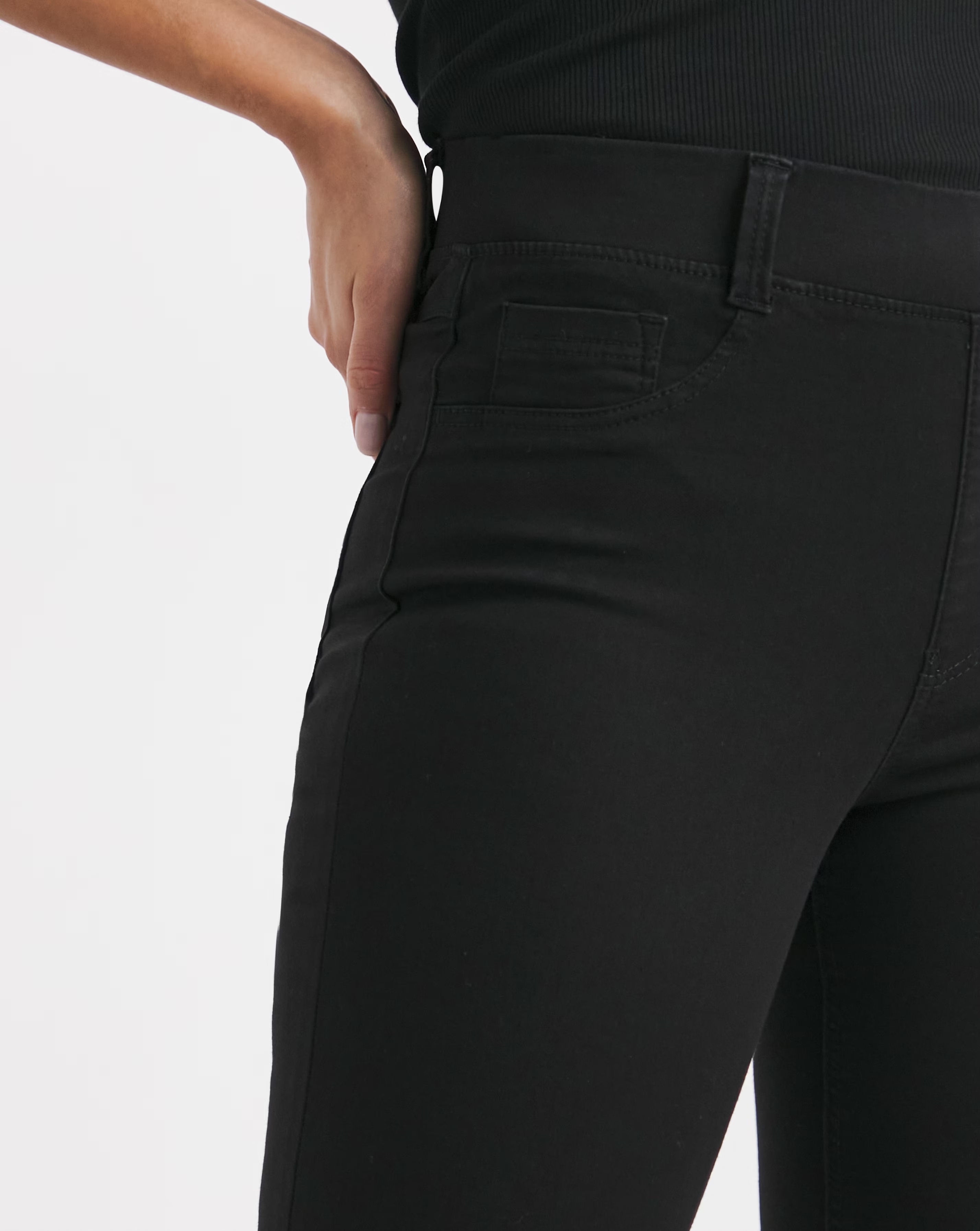 85097-simply-be-amber-black-pull-on-skinny-jeggings-1.jpg