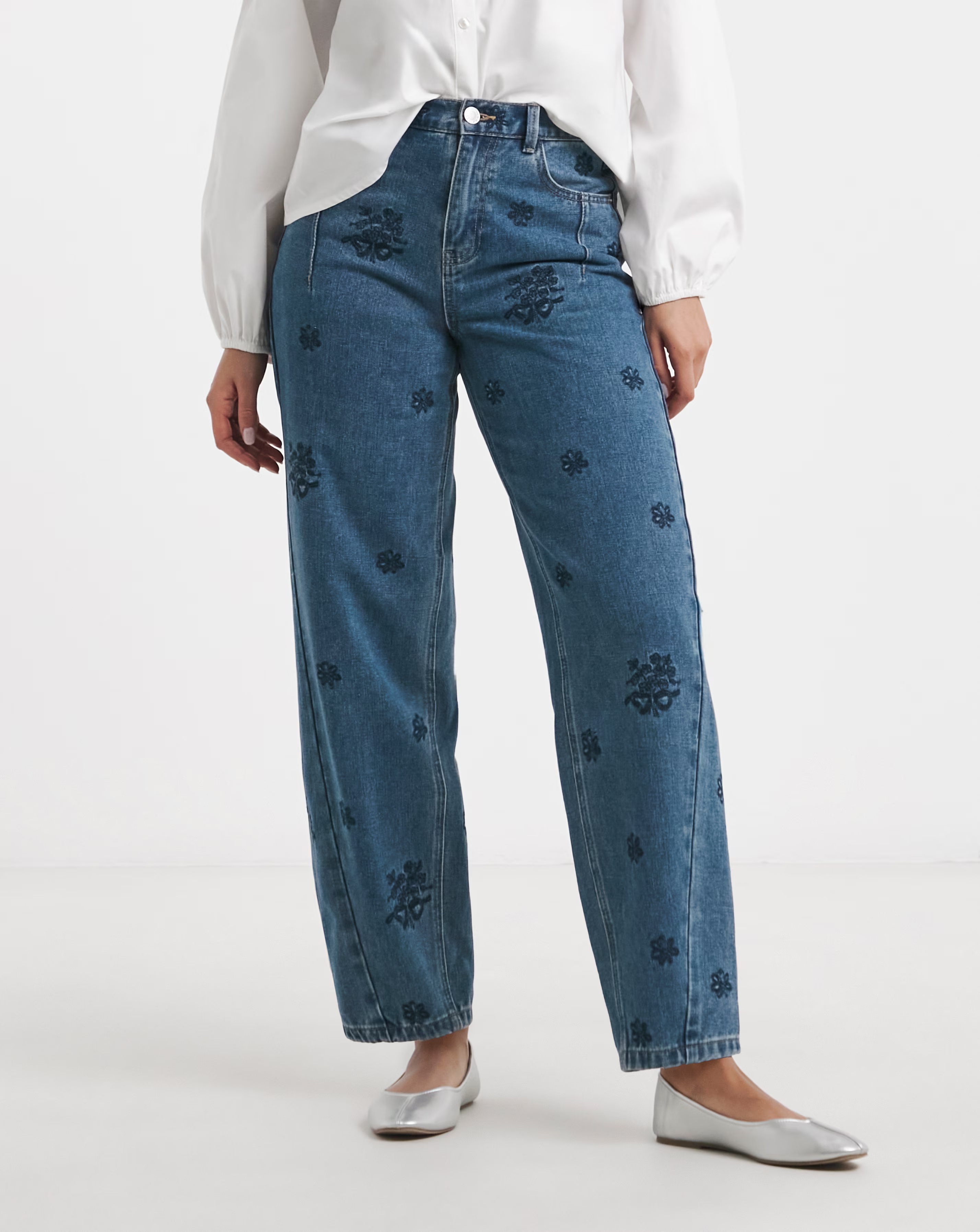 8520-embroidered-barrel-leg-jeans-mid-wash-1.jpg