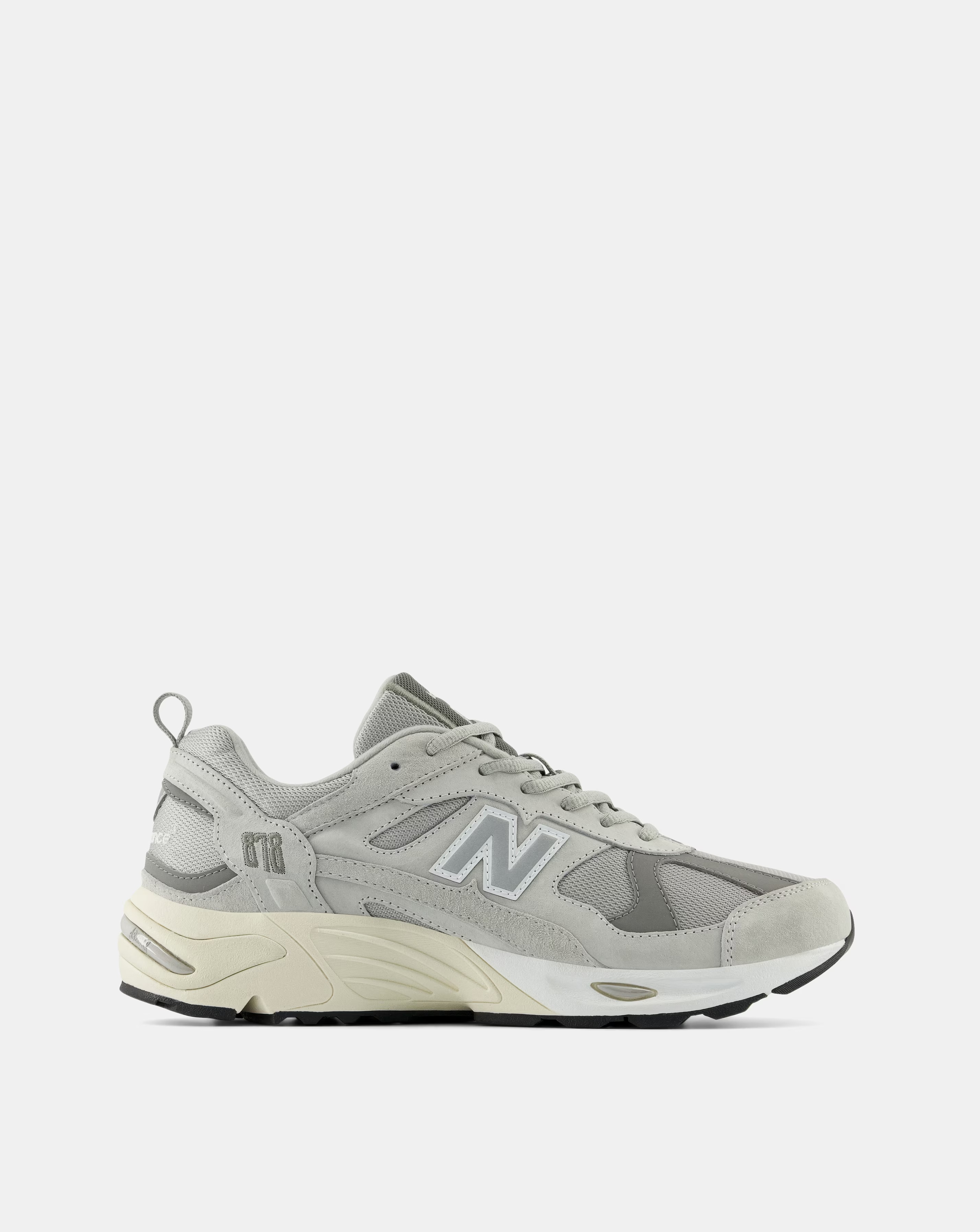 85221-new-balance-878-trainers-1.jpg