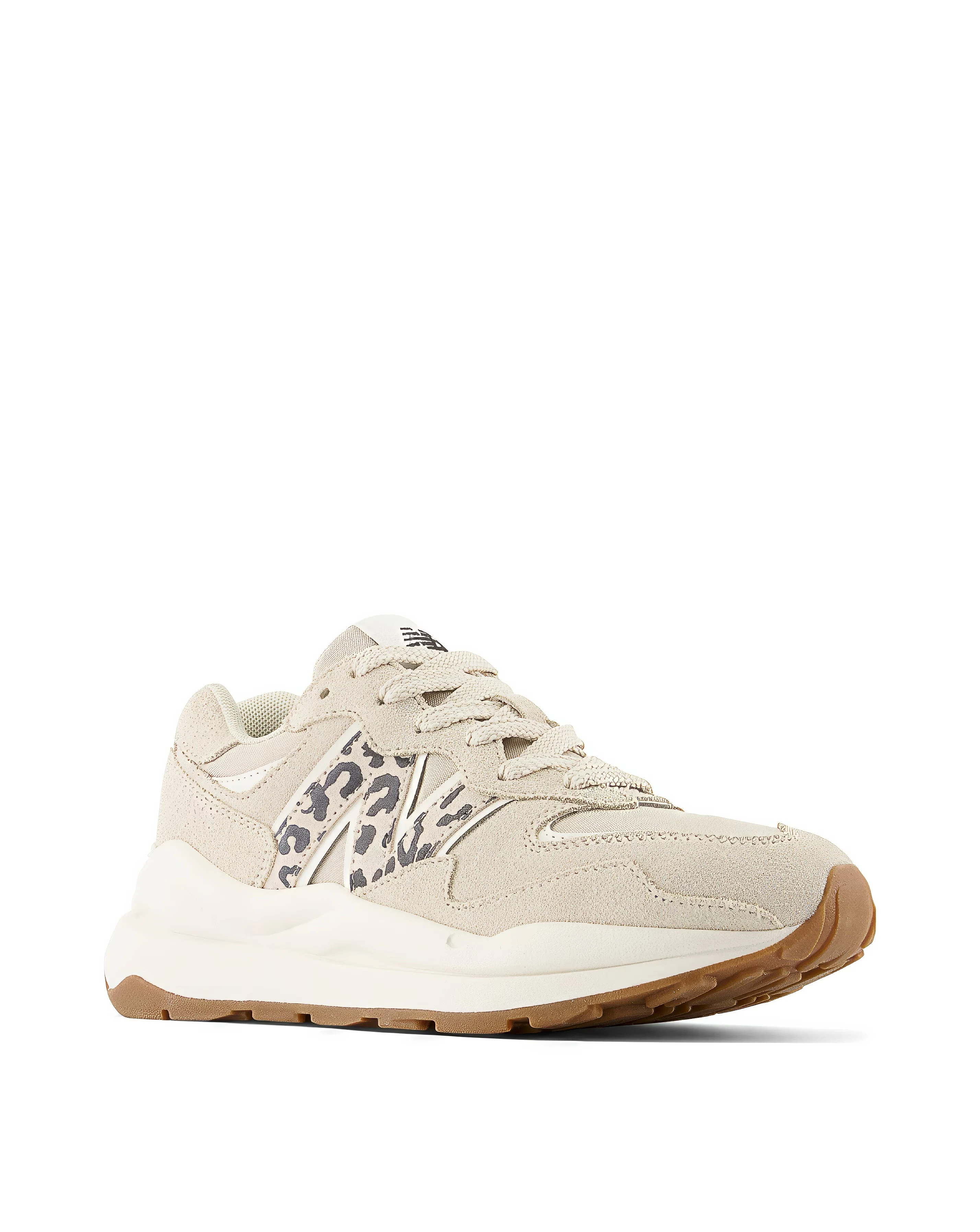 85305-new-balance-5740-leopard-trainers-1.jpg