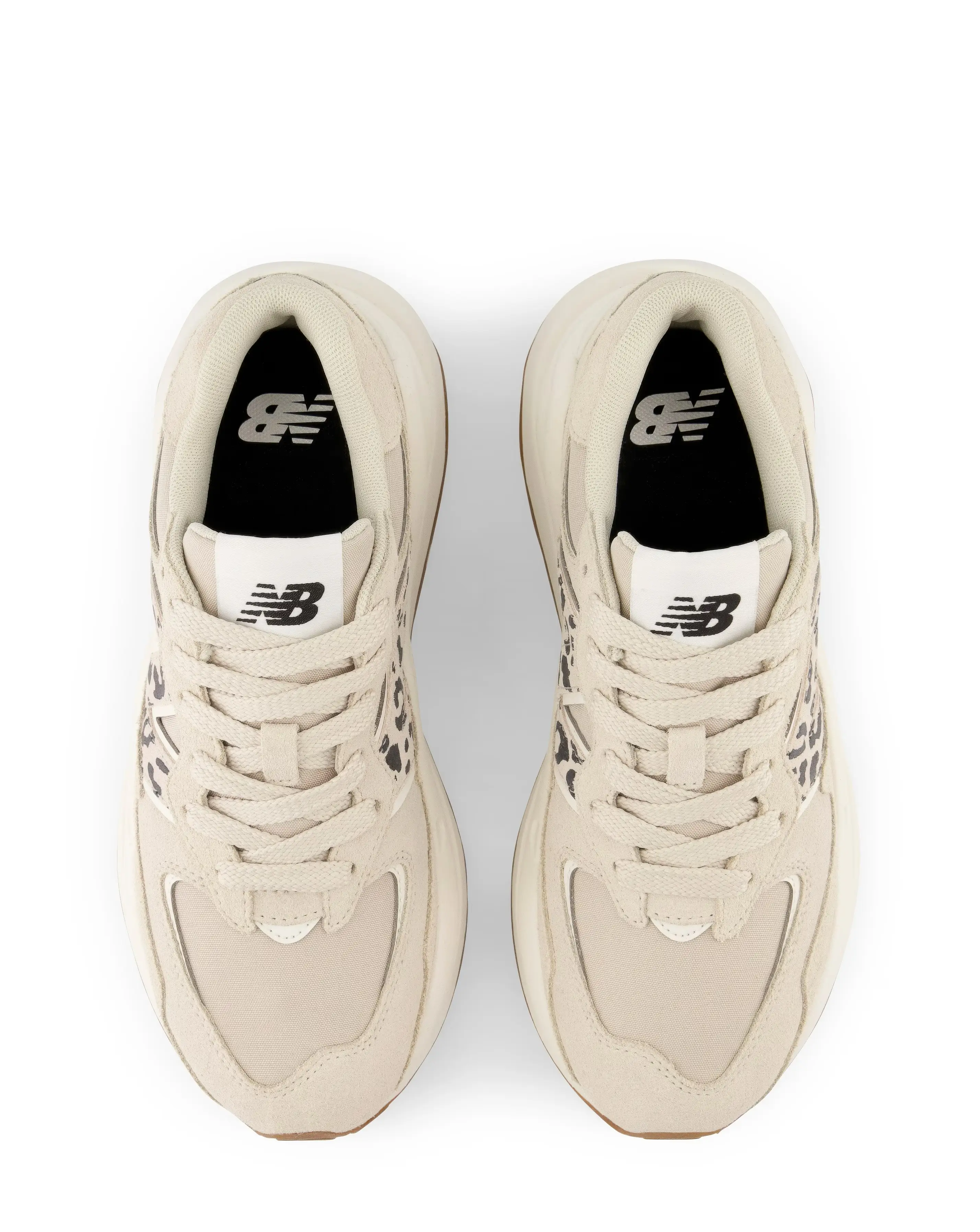 85305-new-balance-5740-leopard-trainers-1.jpg