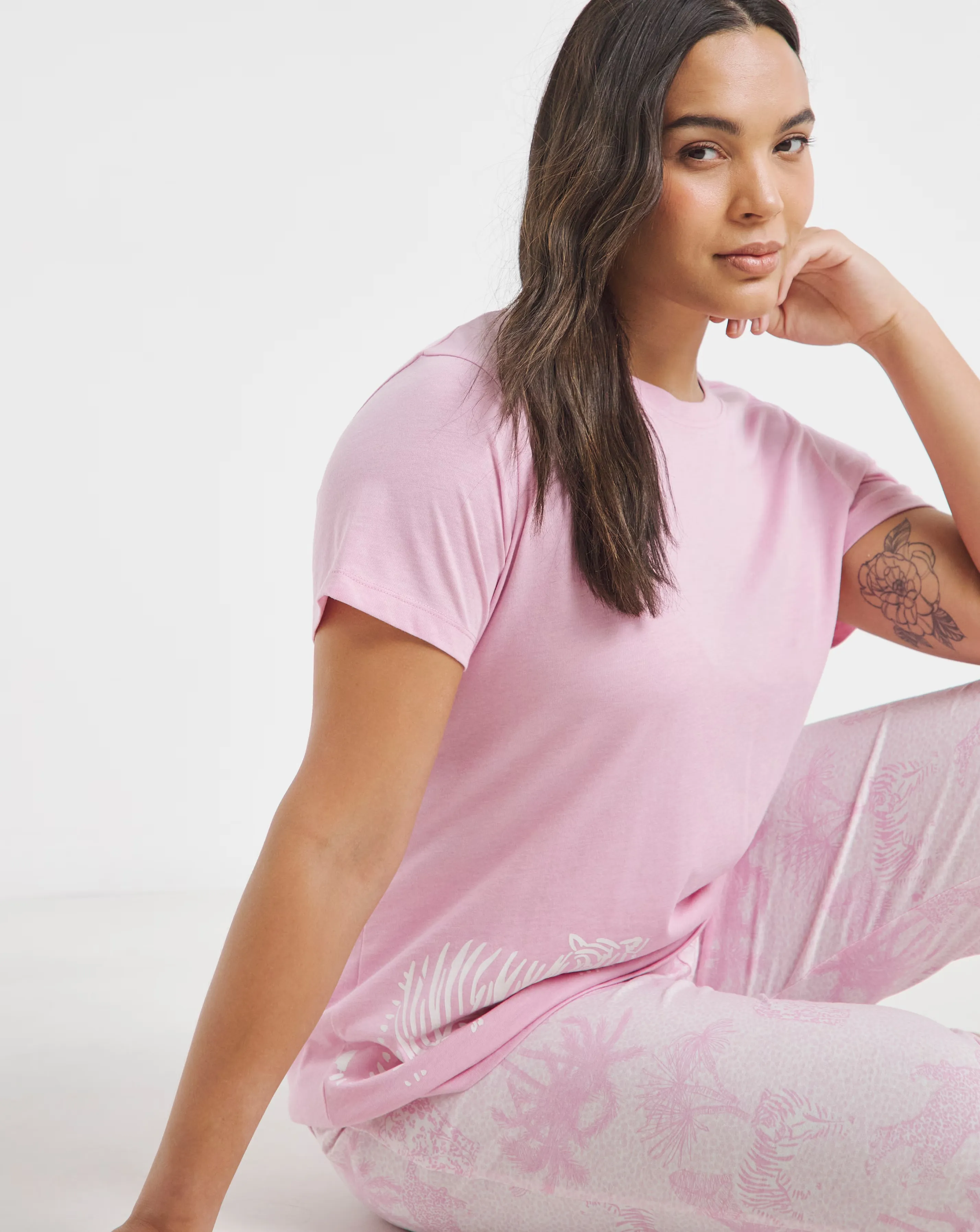 85378-simply-be-value-leopard-design-pyjama-set-1.jpg