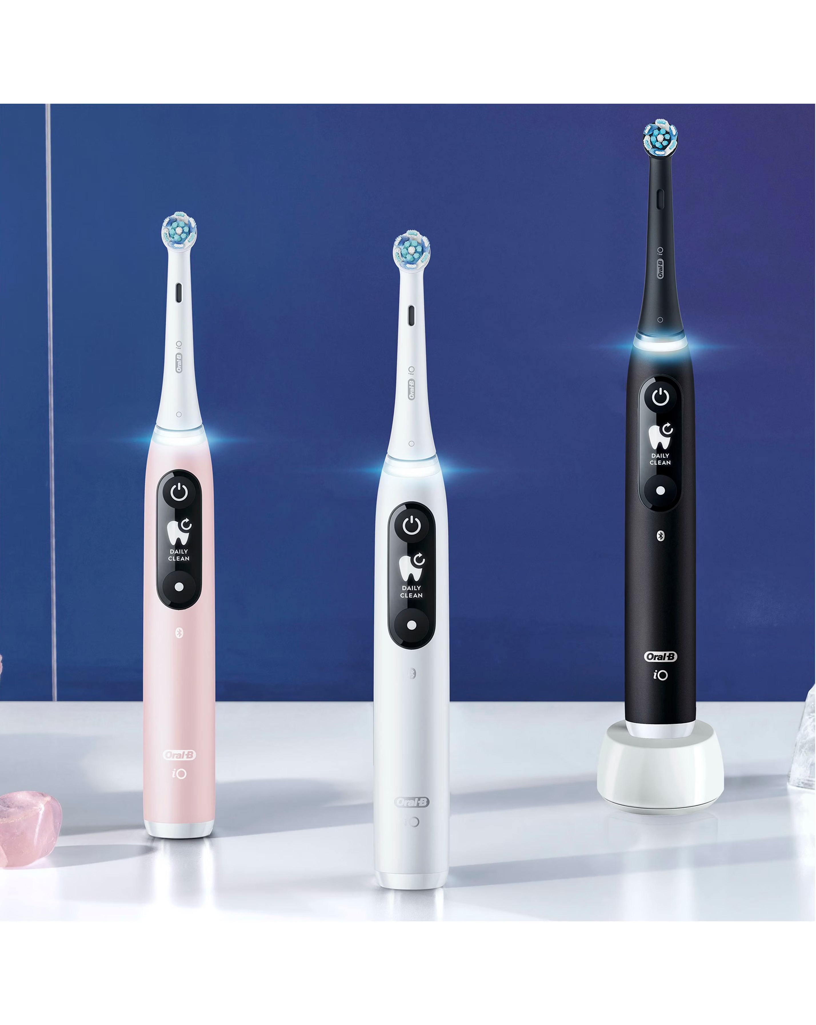 85685-oral-b-io6-black-lava-ultimate-clean-electric-toothbrush-1.jpg