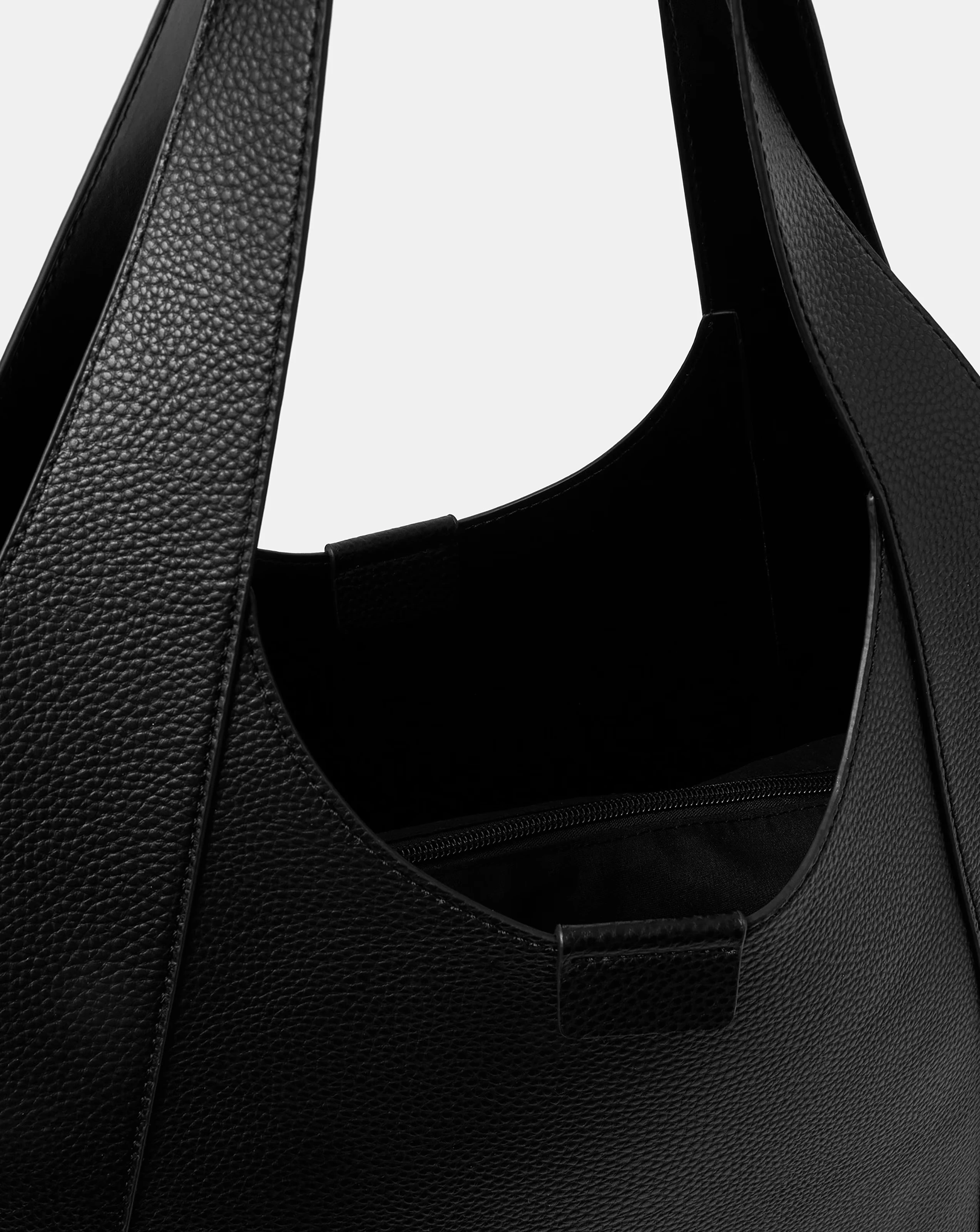 85848-accessorize-faux-leather-shoulder-bag-1.jpg