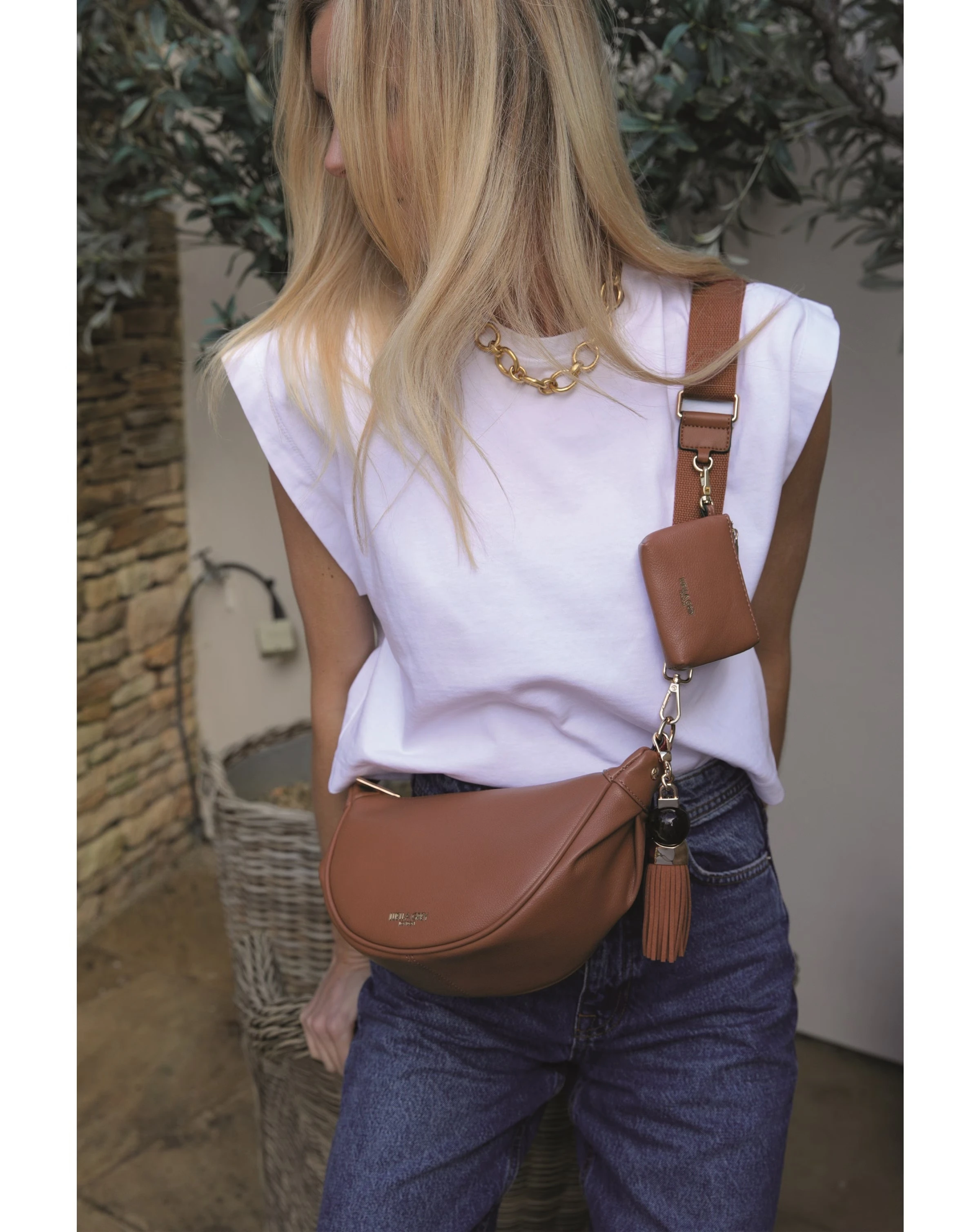 85950-luella-grey-lauren-conker-sling-bag-1.webp