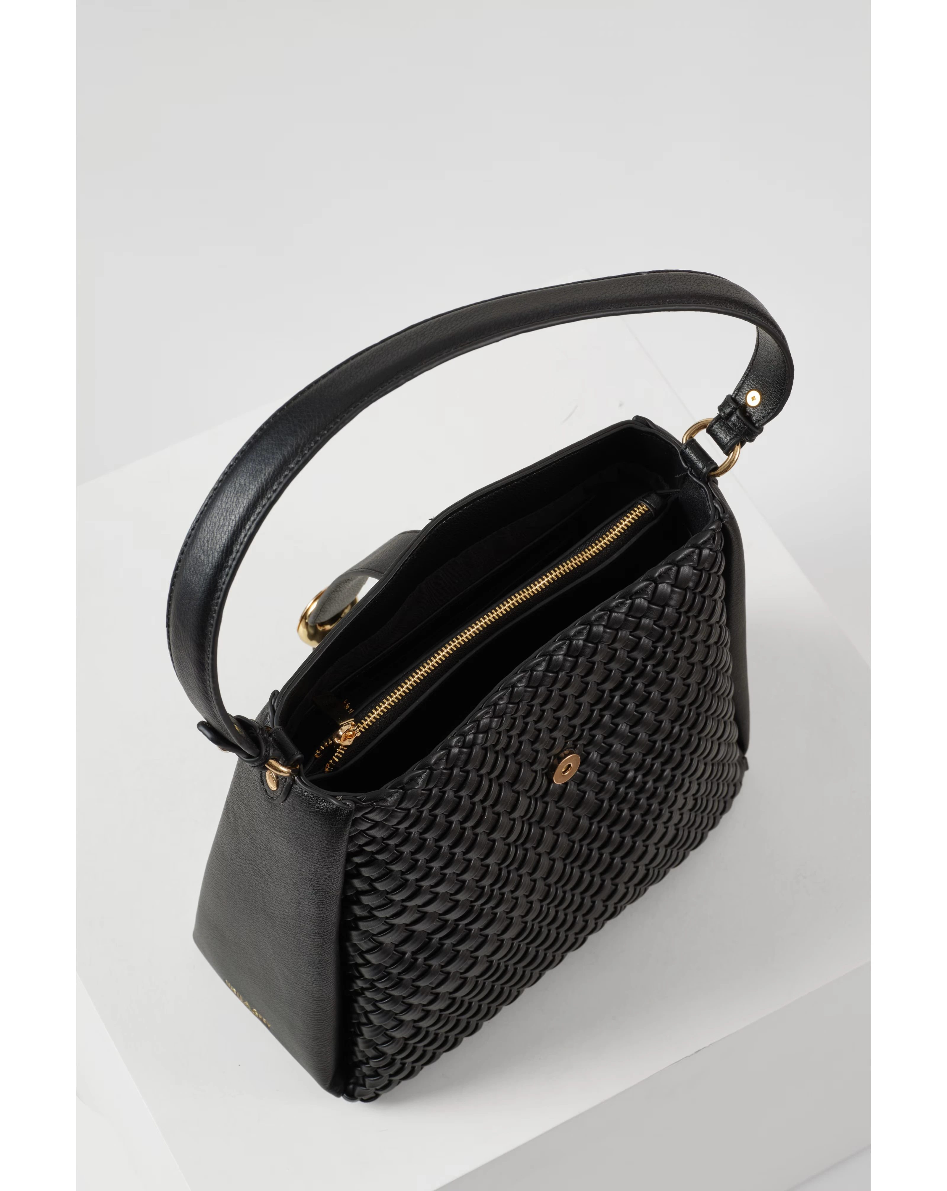 85955-luella-grey-flora-black-weave-hobo-1.jpg