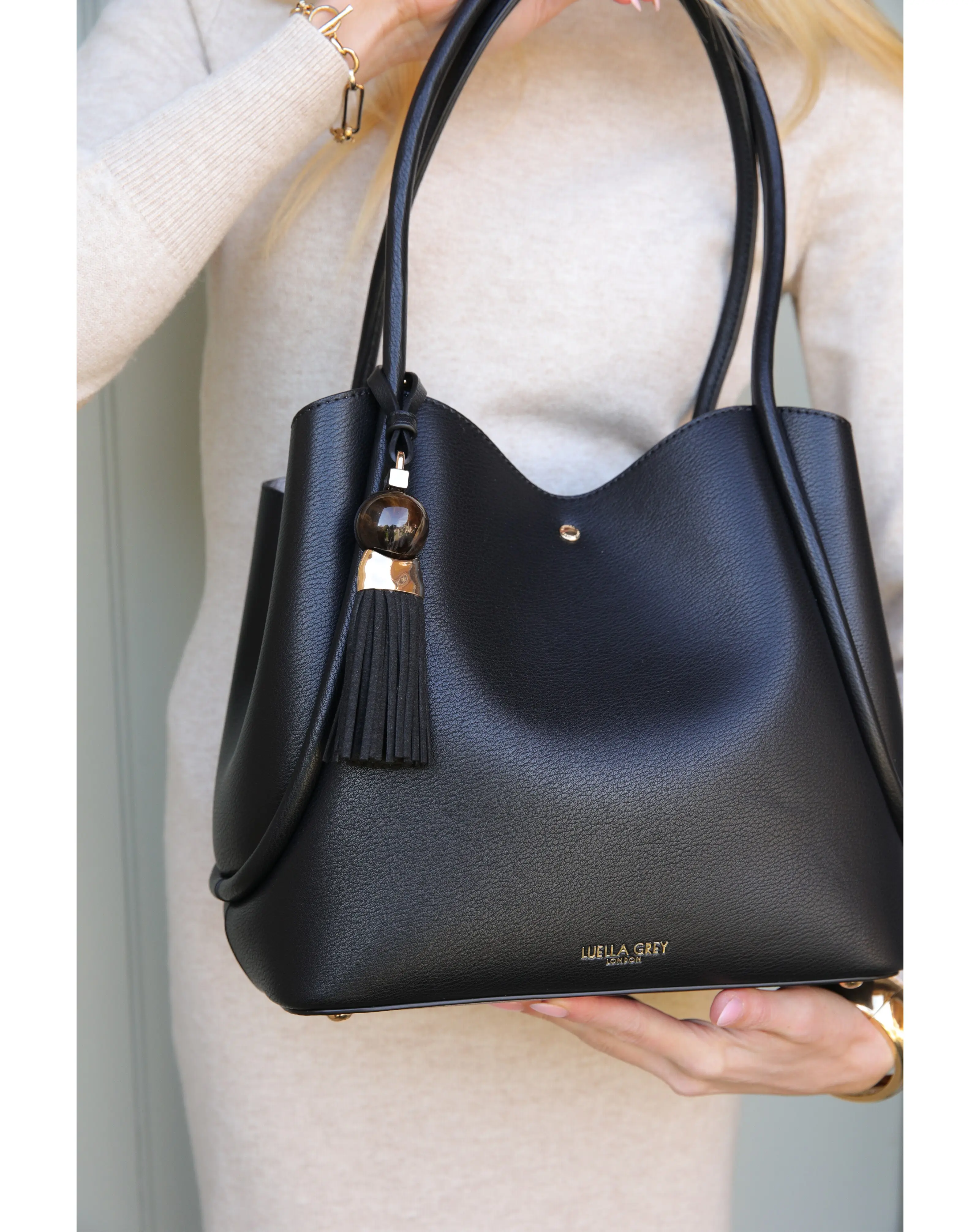 85956-luella-grey-floella-black-tote-1.webp