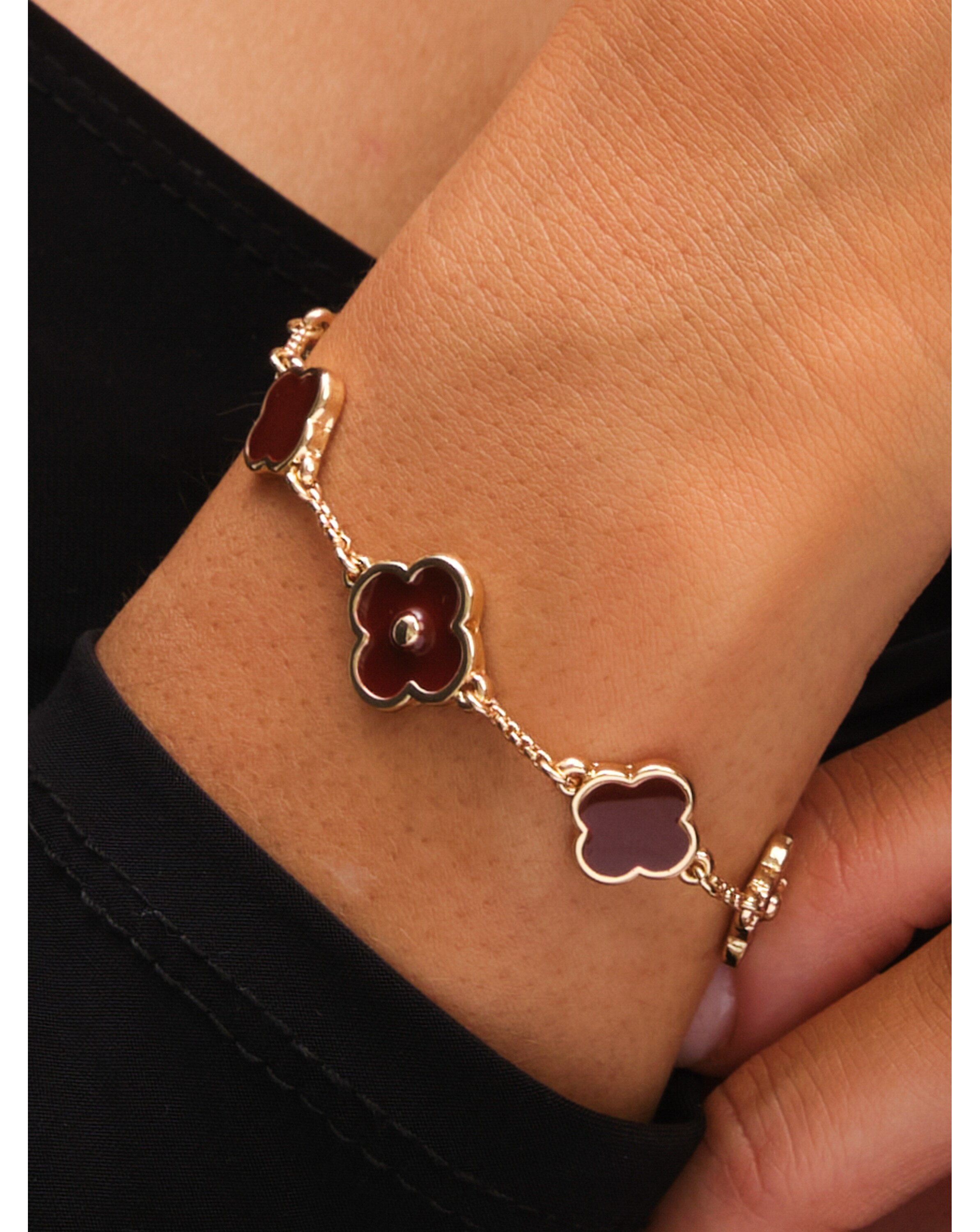 85974-mood-gold-polished-amp-burgundy-clover-bracelet-1.jpg