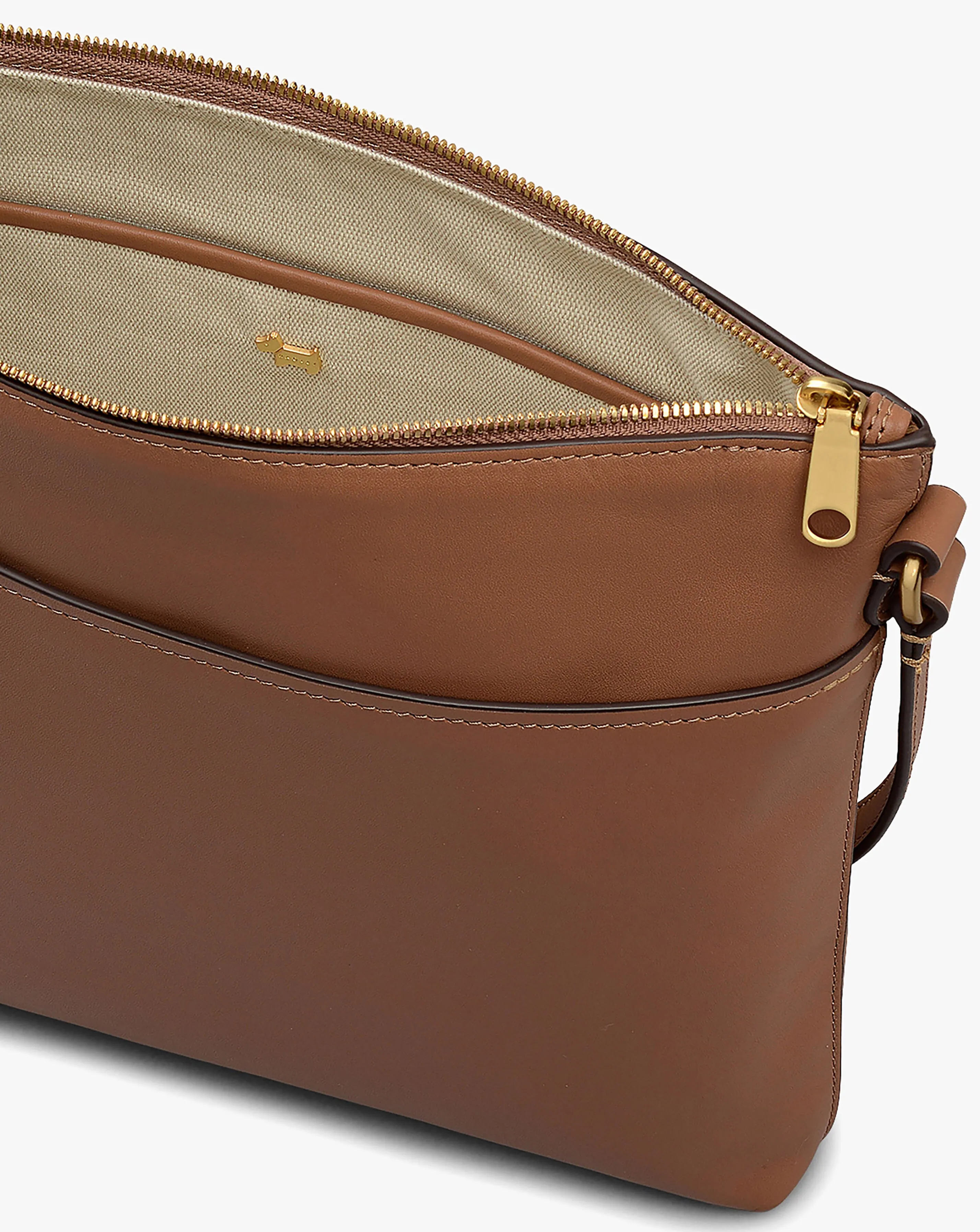 86019-radley-pockets-large-top-zip-ns-tan-leather-cross-body-bag-1.jpg