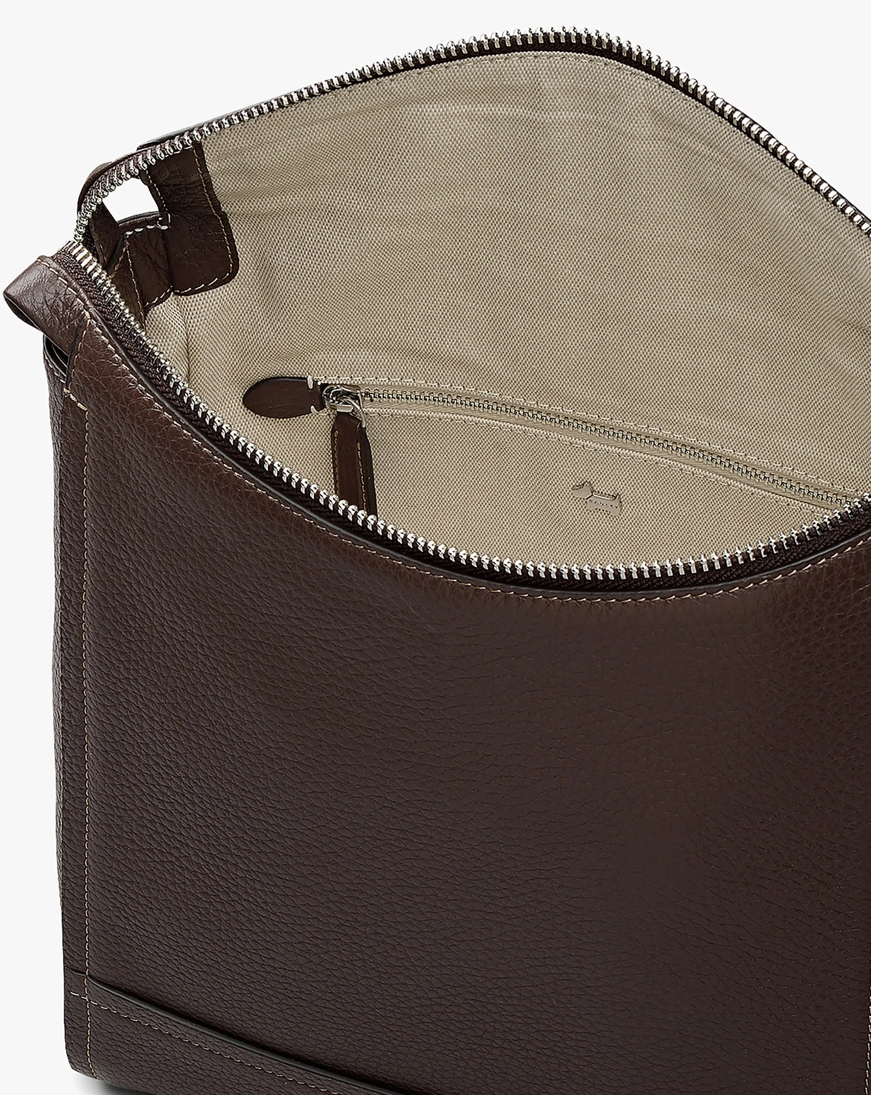 86037-radley-oak-street-small-tan-leather-backpack-1.webp
