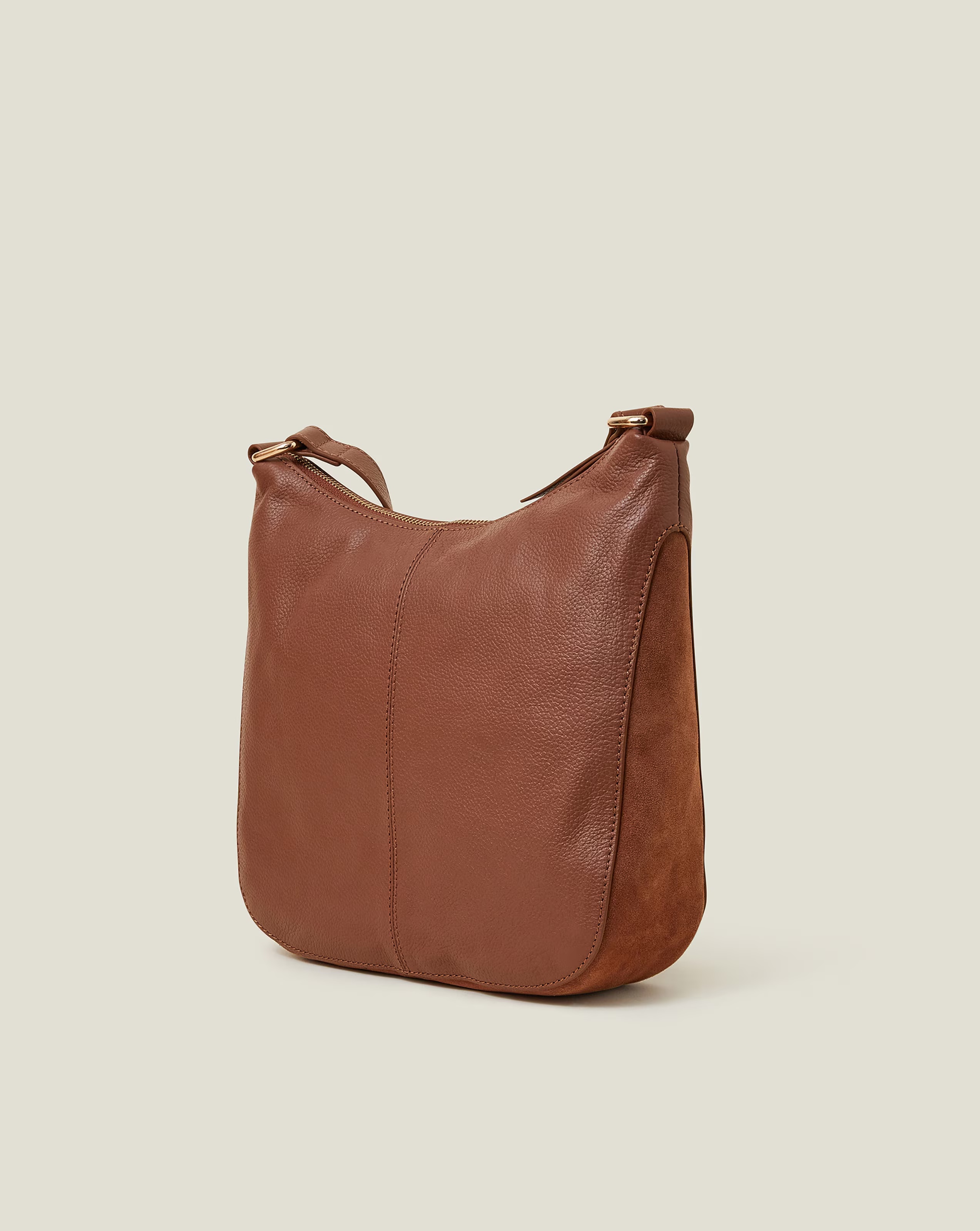 87051-accessorize-leather-messenger-1.jpg