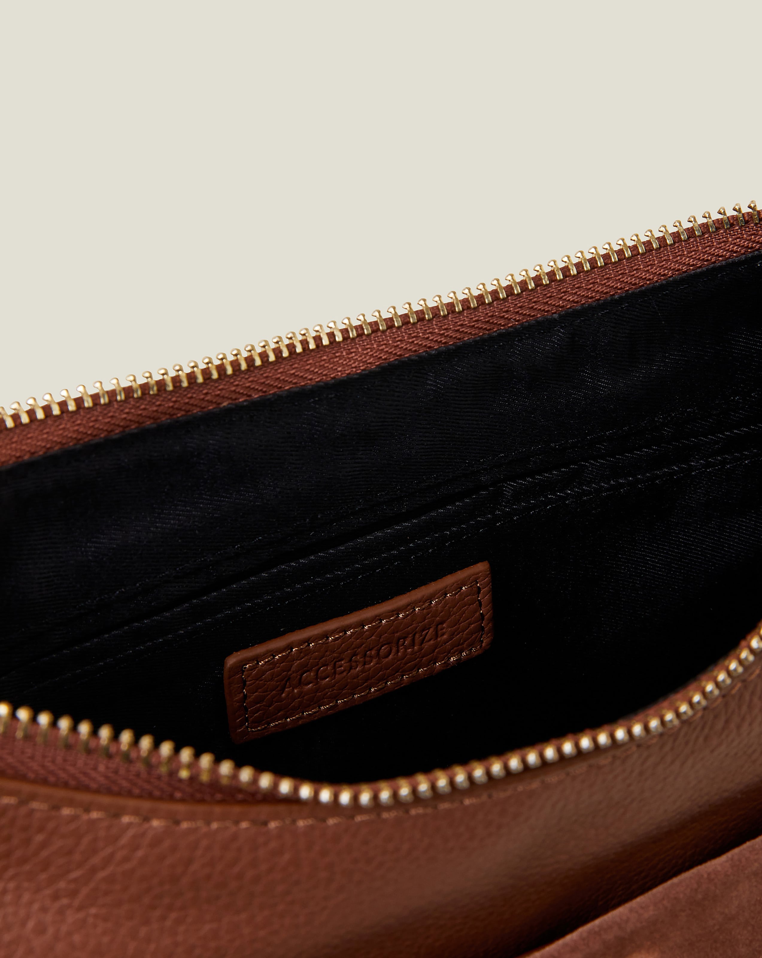 87051-accessorize-leather-messenger-1.jpg