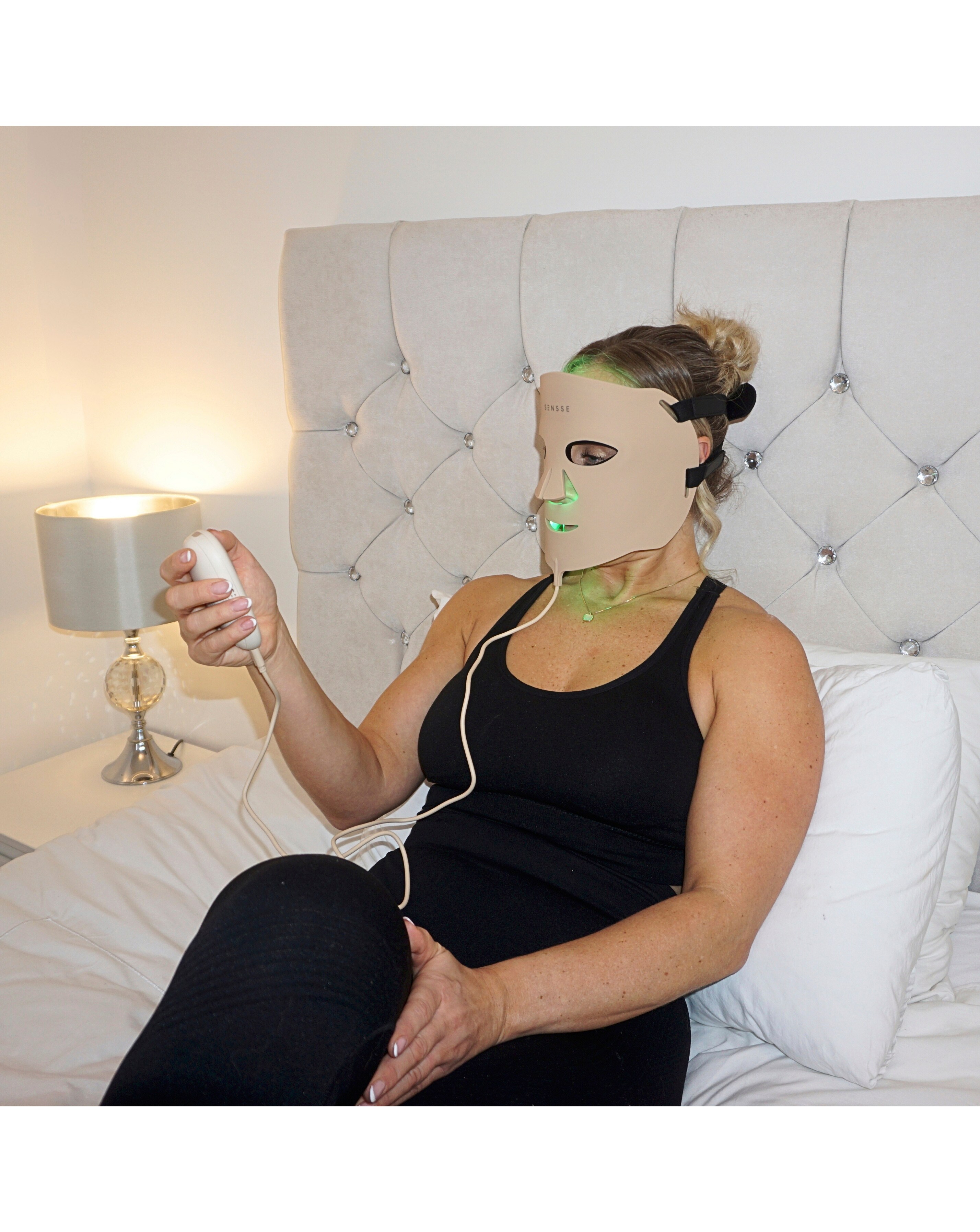 87290-sensse-elite-led-face-mask-8-light-1.jpg