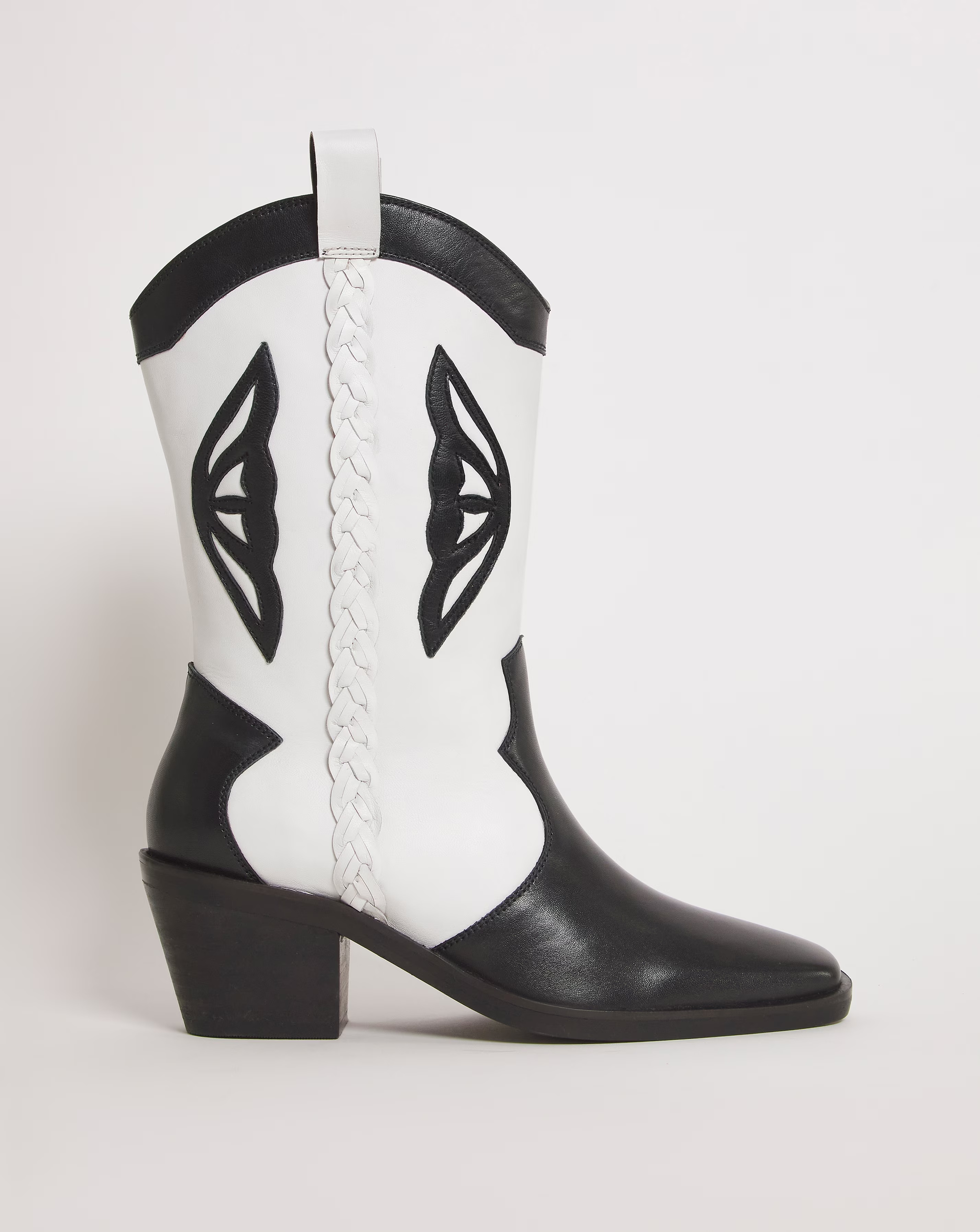 Dolly Leather Wing Detail Western Cowboy Boots Wide E Fit Standard Calf 1 88288-dolly-leather-wing-detail-western-cowboy-boots-wide-e-fit-standard-calf-1.jpg