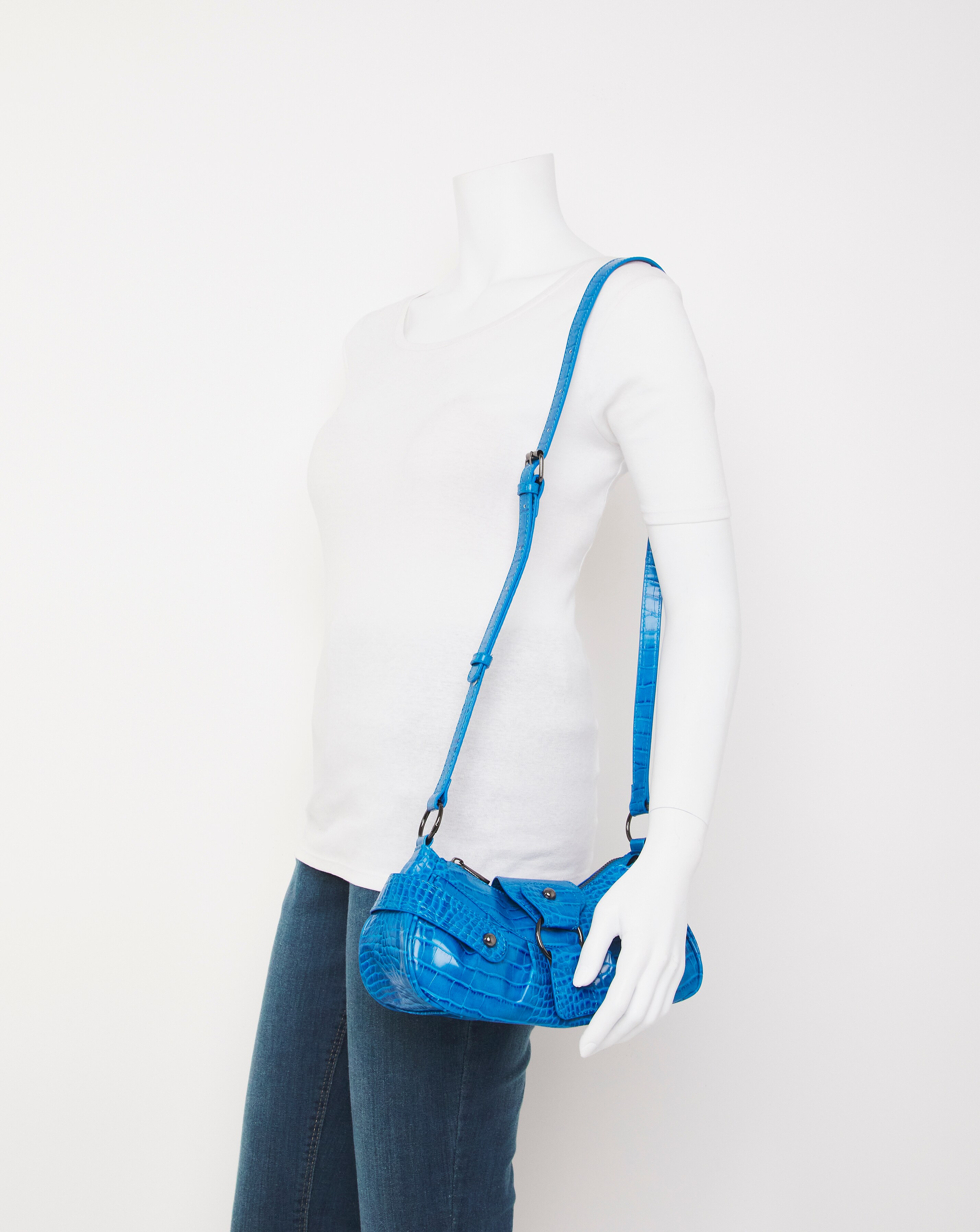 88558-croc-shoulder-bag-1.jpg
