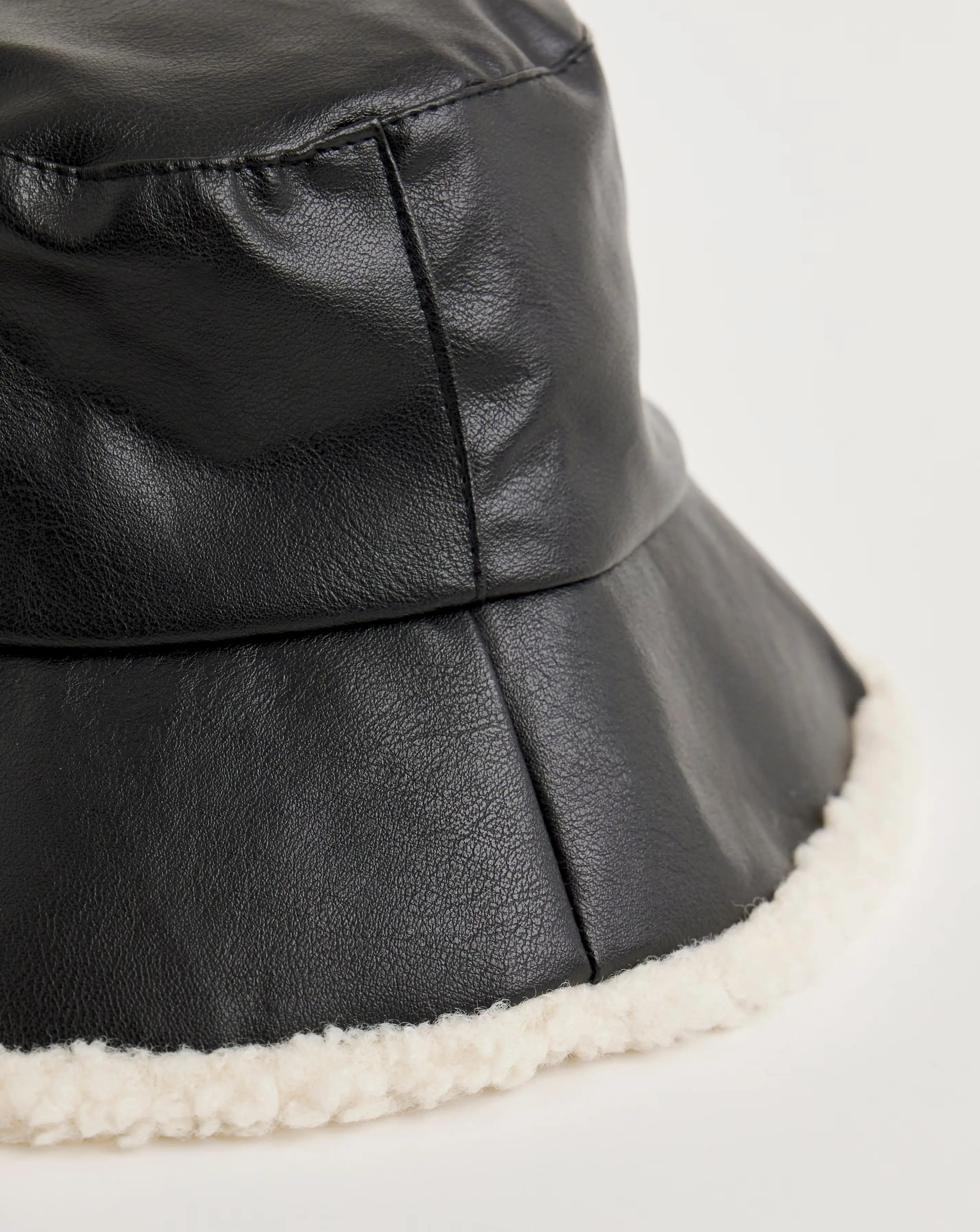 88741-black-pu-amp-borg-bucket-hat-1.jpg