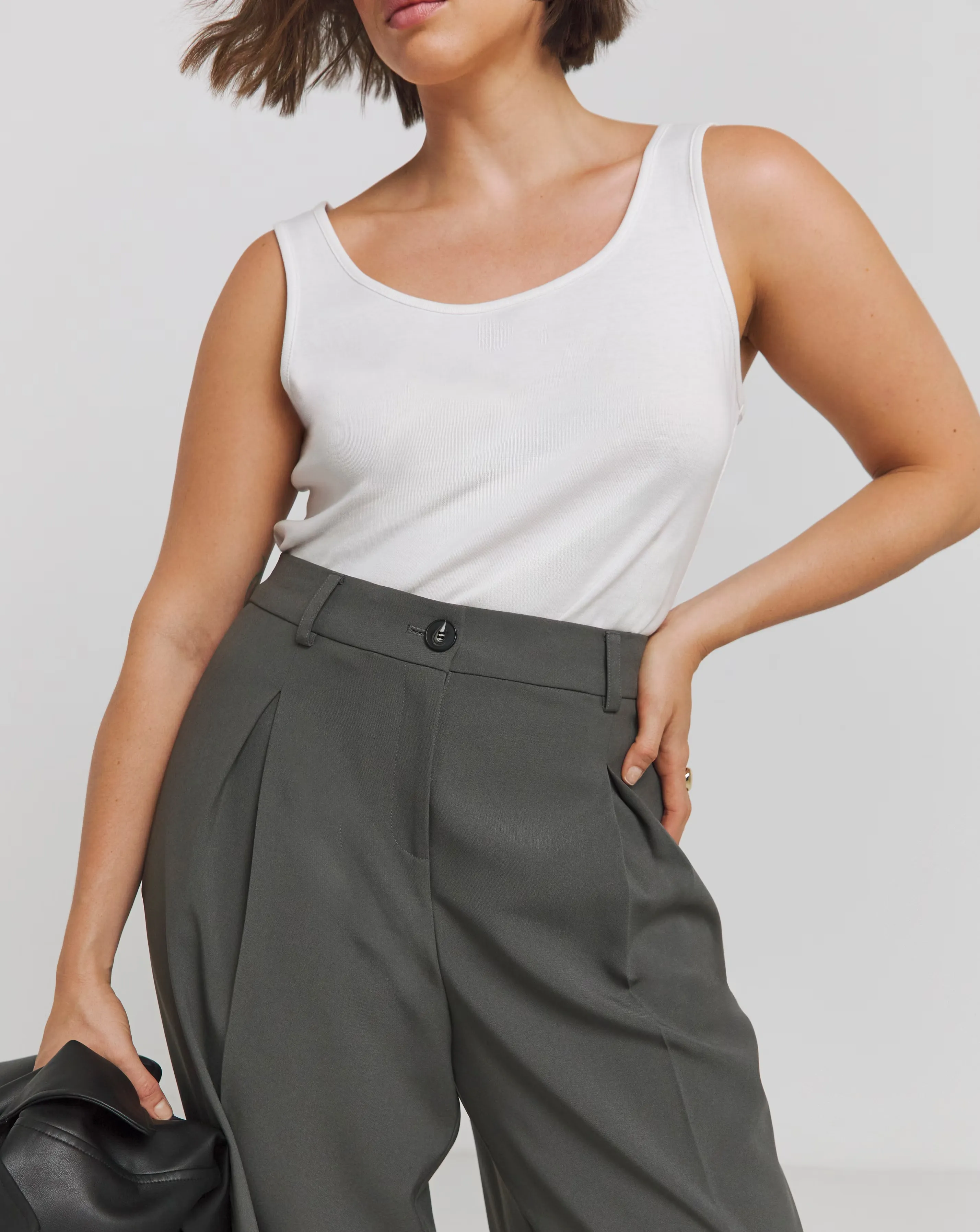 89398-charocal-elastic-back-pleated-wide-leg-trousers-1.jpg