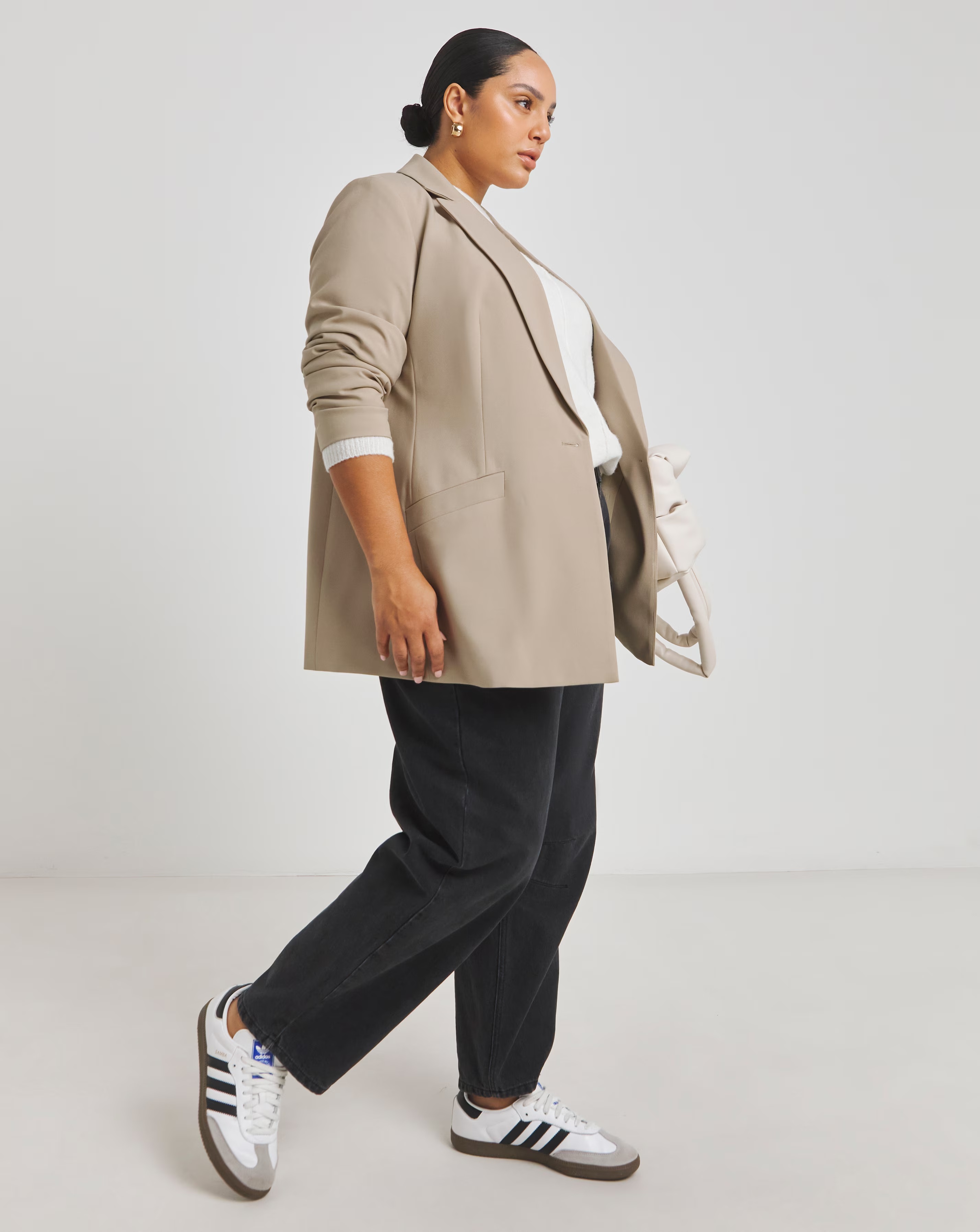 89437-simply-be-neutral-single-breasted-blazer-1.webp