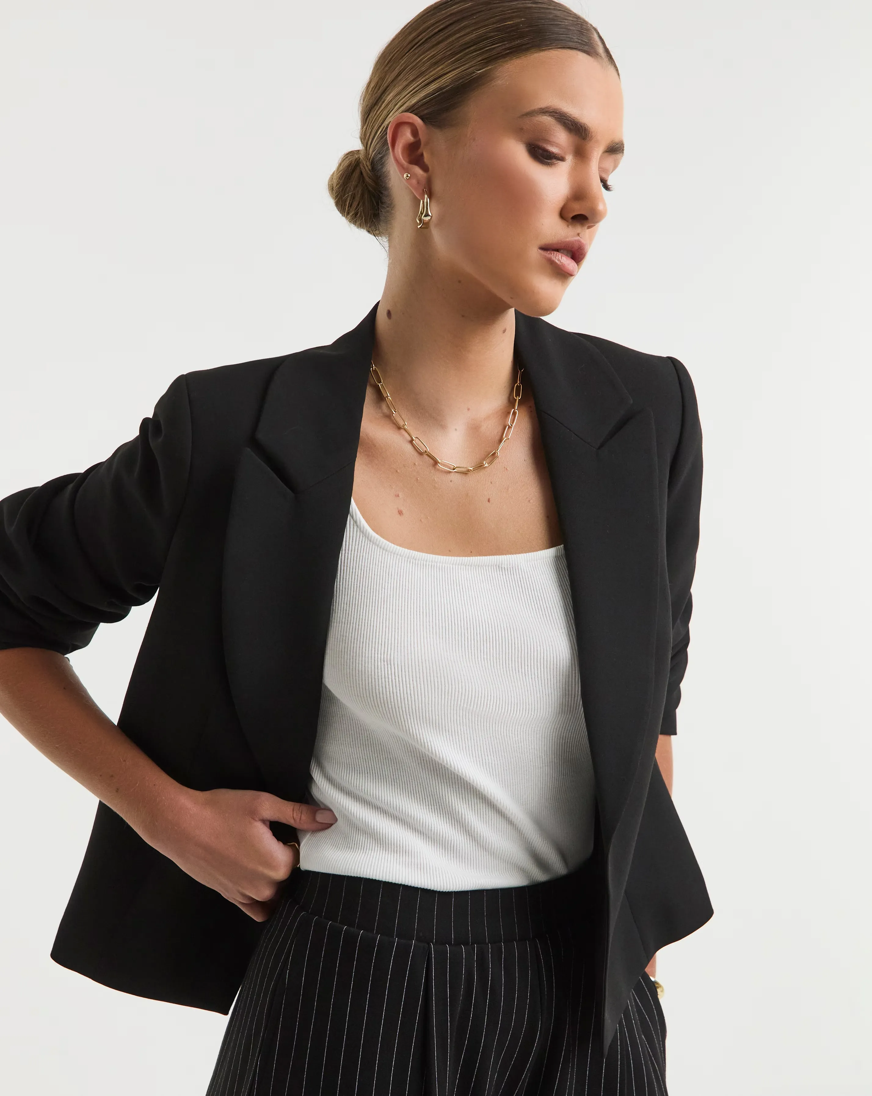 Black Cropped Blazer 1 89683-black-cropped-blazer-1.webp