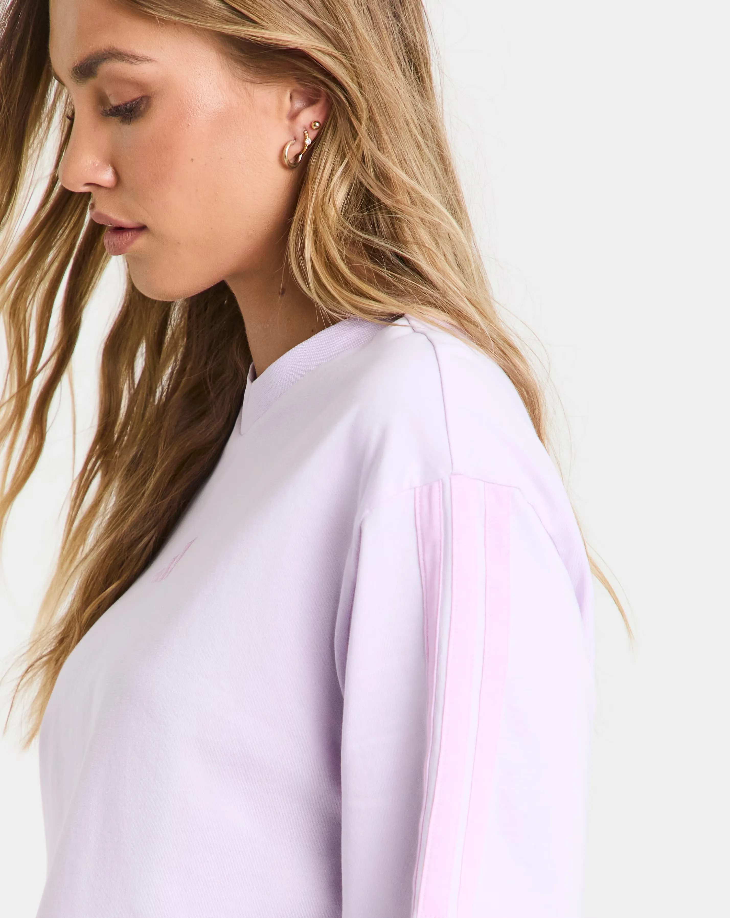 897-adidas-3-stripes-boyfriend-t-shirt-1.jpg