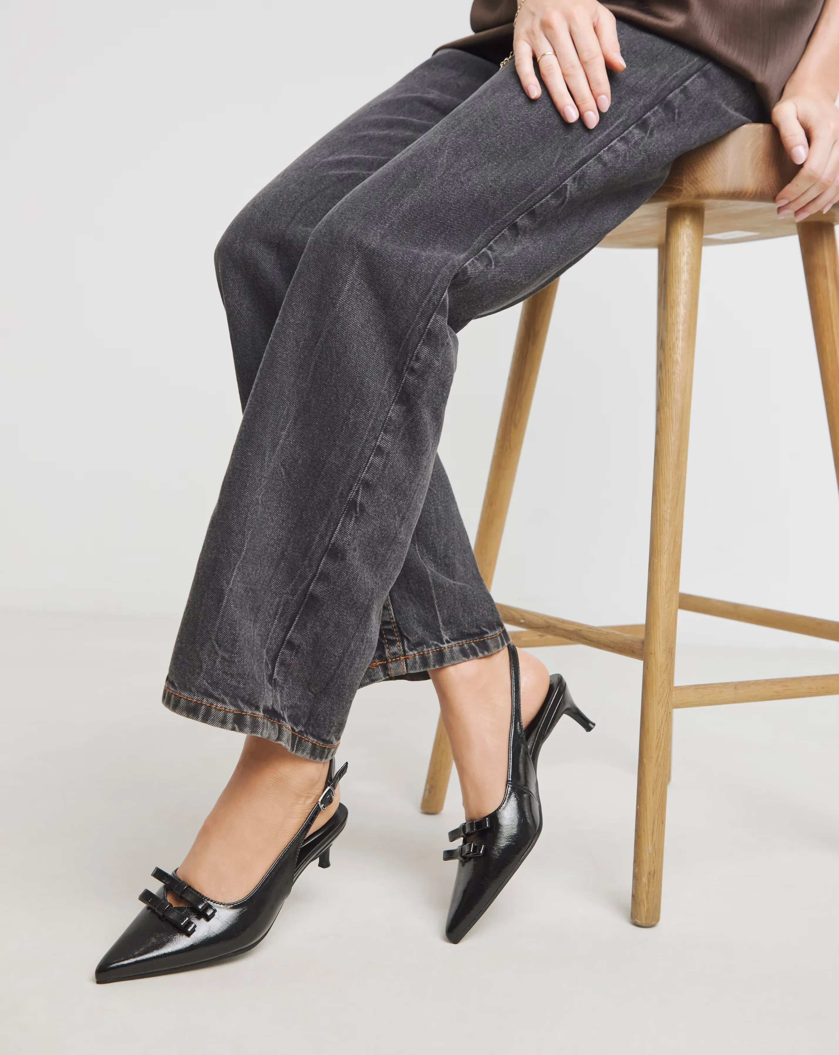 Heavenly Soles Elm Kitten Heel Slingback Shoes With Bow - Extra Wide Fit (EEE) 1 92517-heavenly-soles-elm-kitten-heel-slingback-shoes-with-bow-extra-wide-fit-eee–1.webp