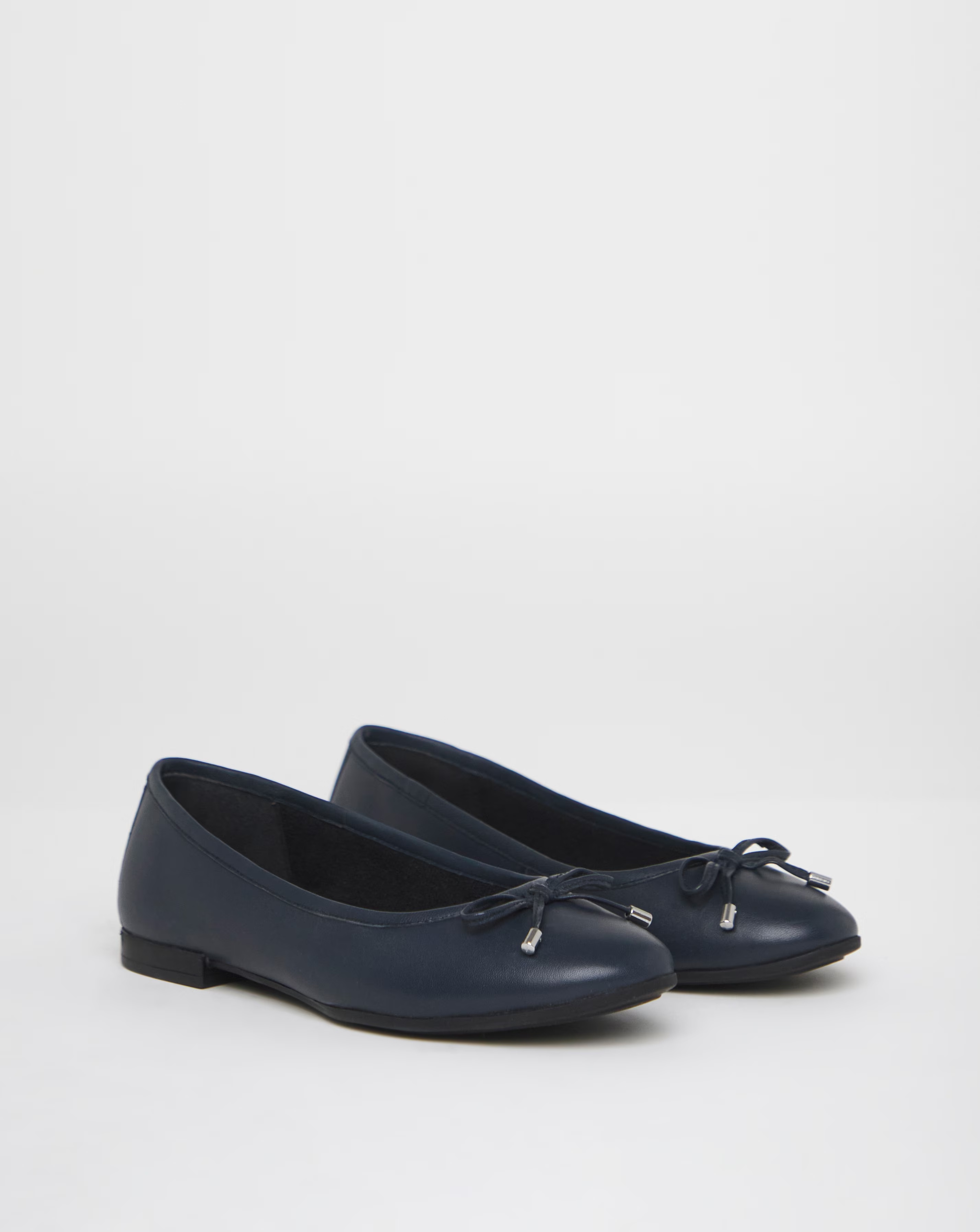 92582-pine-classic-leather-ballerinas-extra-wide-fit-eee–1.webp