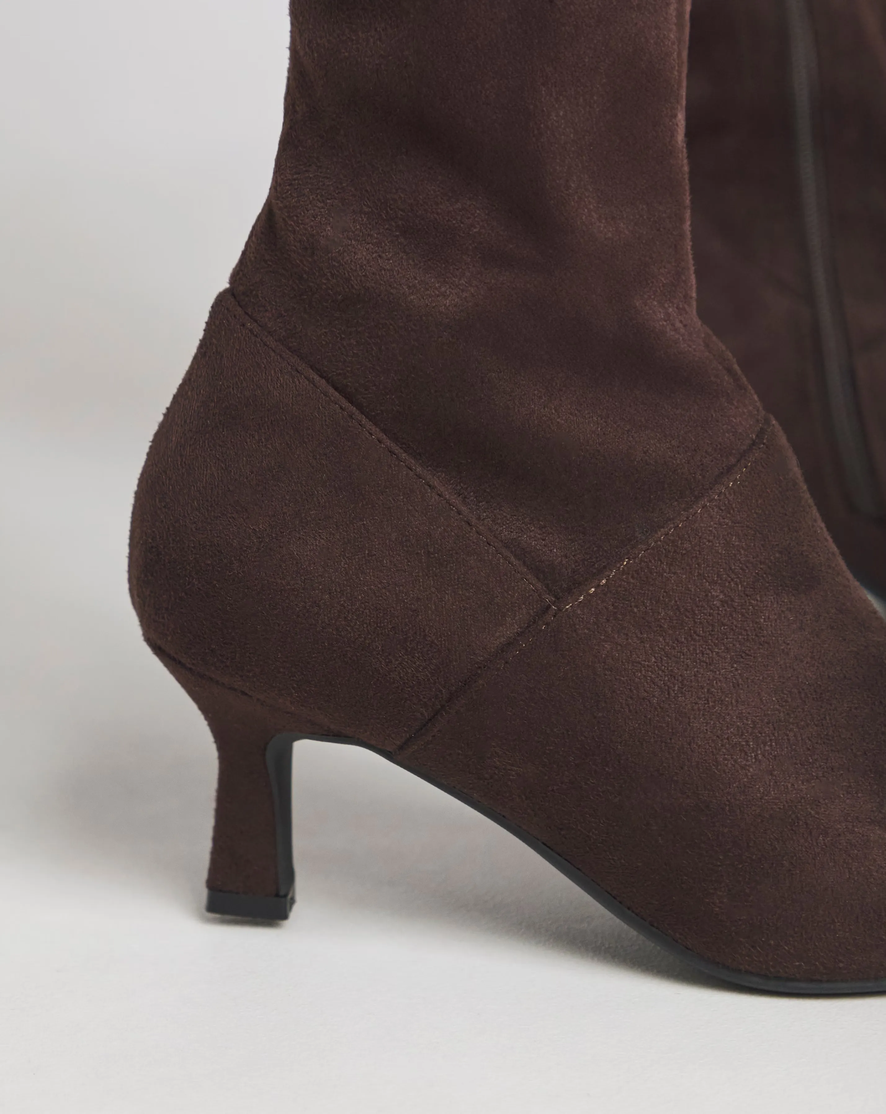 93460-hillary-kitten-heel-high-leg-boot-wide-e-fit-standard-calf-1.webp