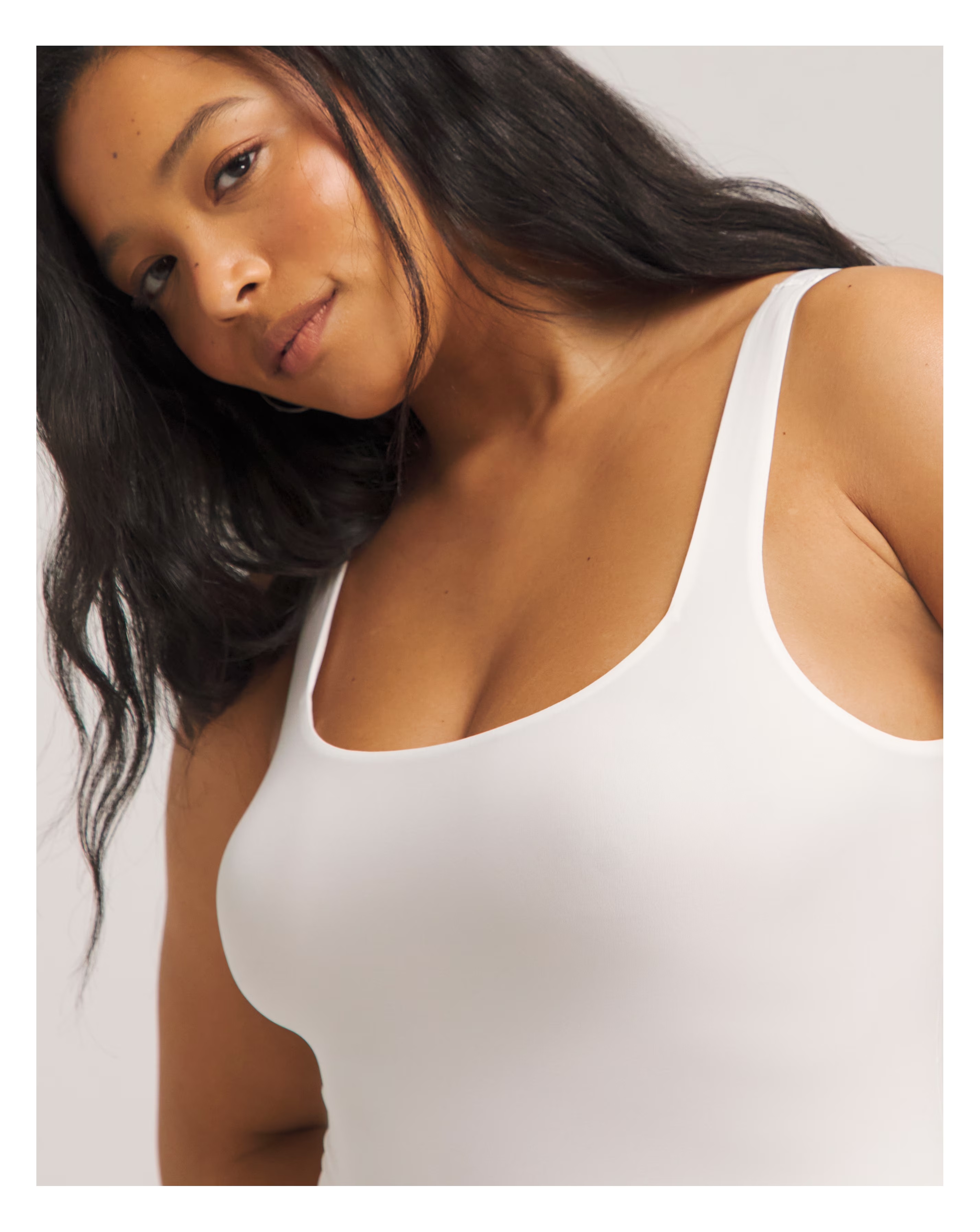 9349-magisculpt-light-control-2-pack-smoothing-vest-bodysuits-black-white-1.jpg