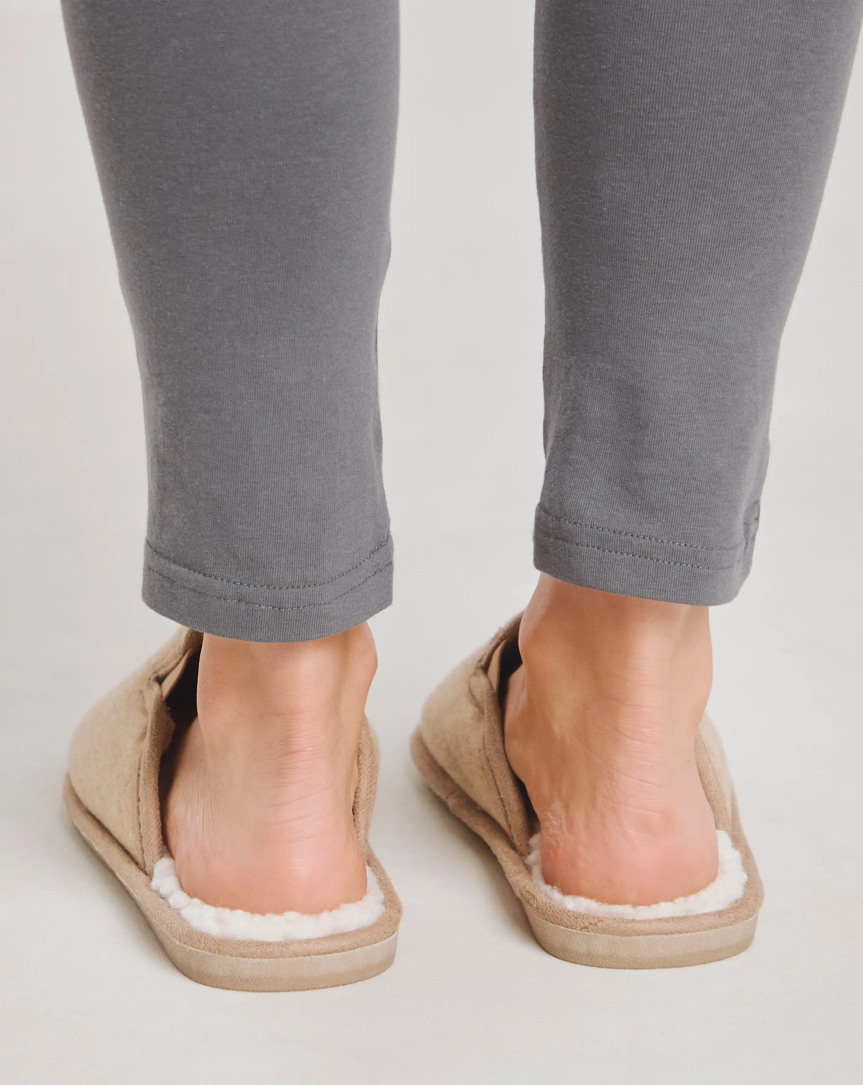 93521-caitlyn-open-toe-mule-extra-wide-fit-eee–1.webp