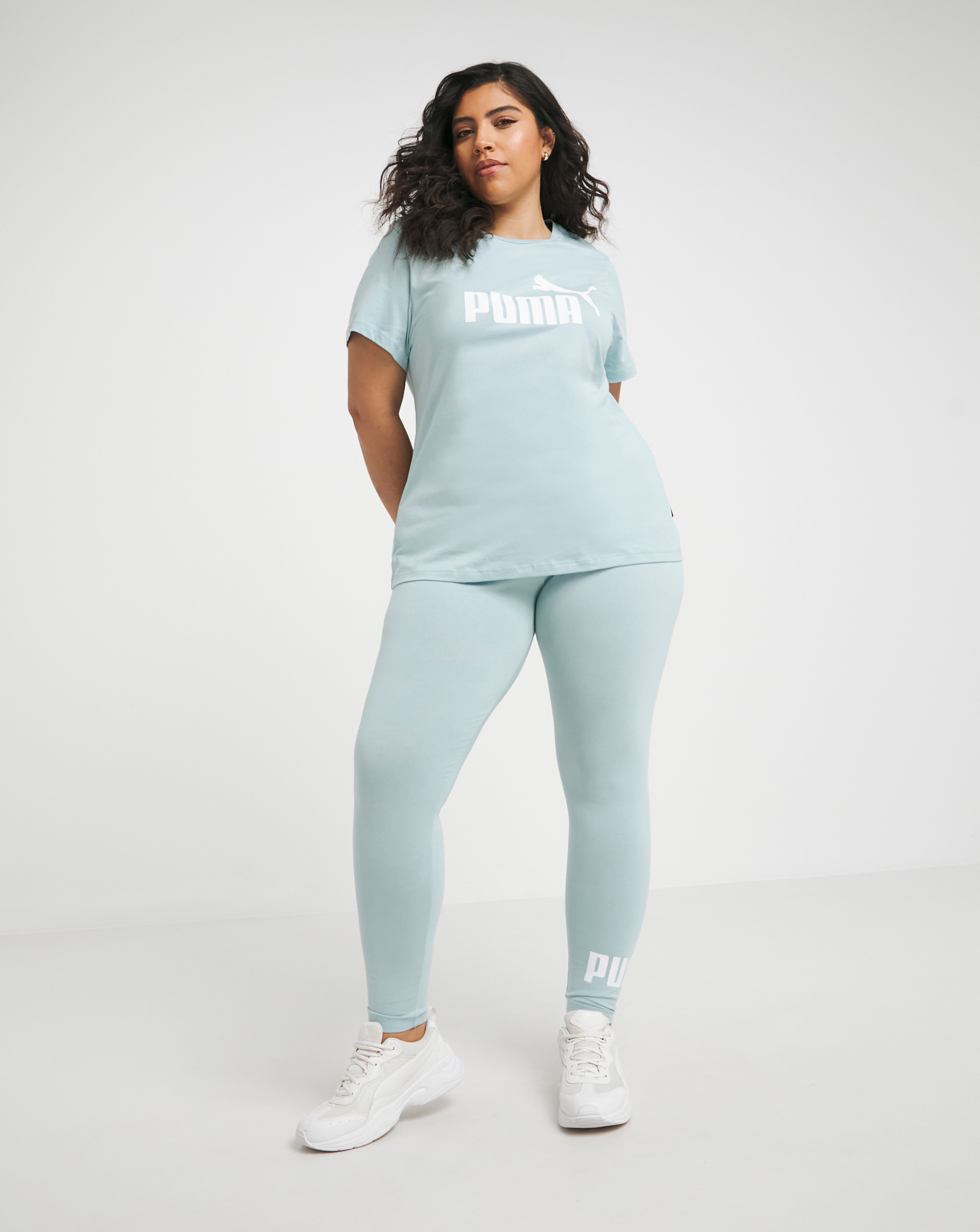 94037-puma-essential-logo-leggings-1.jpg