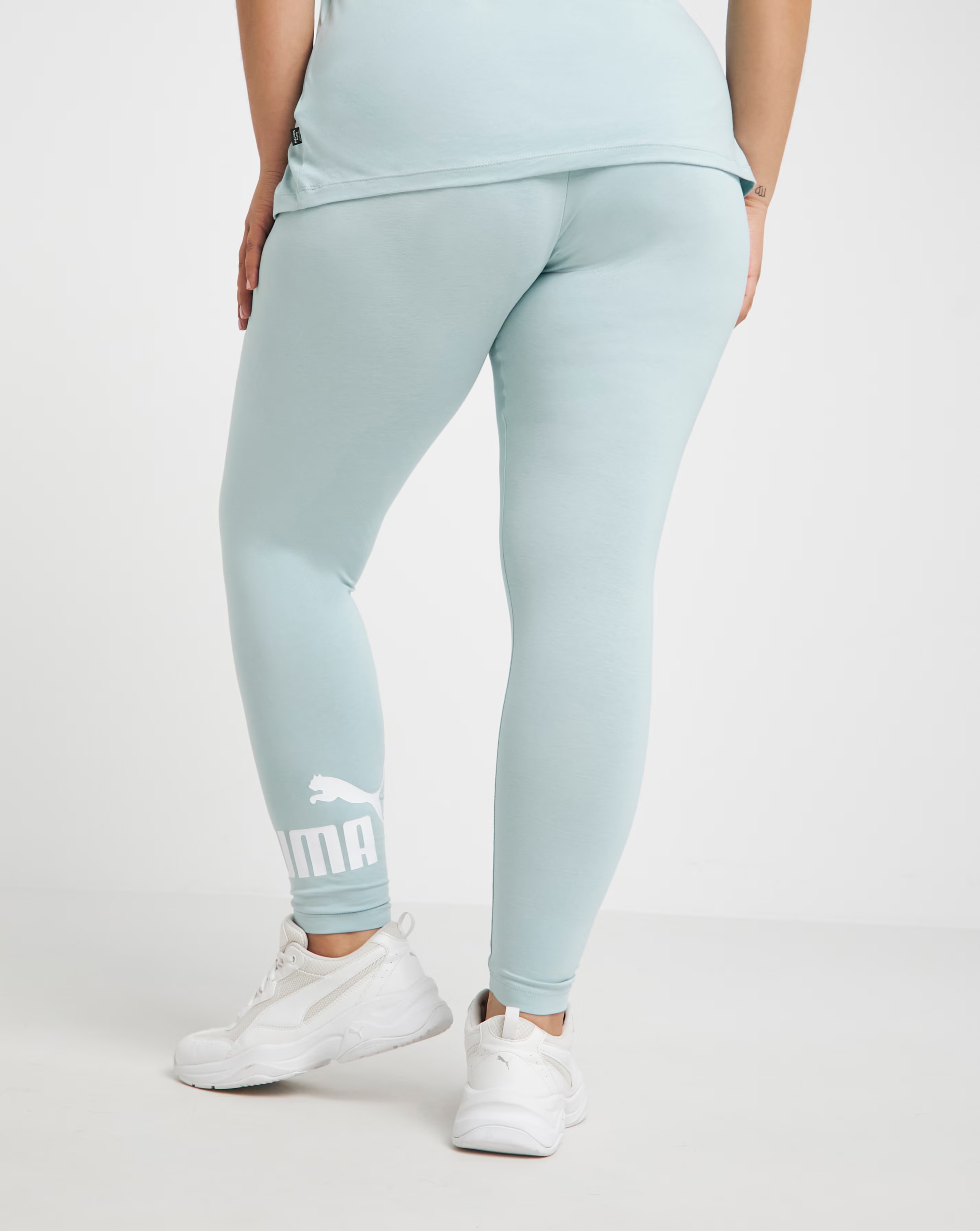 94037-puma-essential-logo-leggings-1.jpg