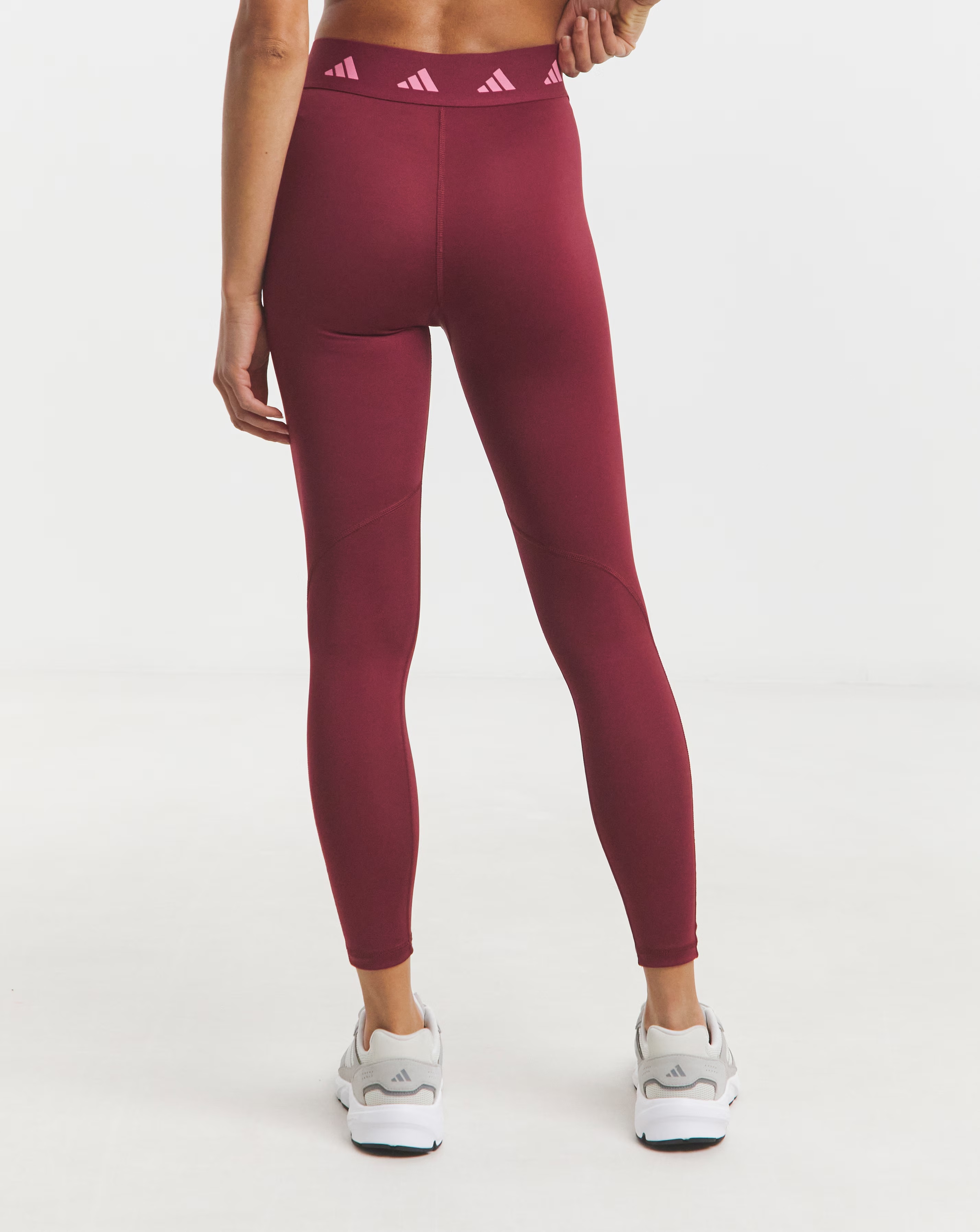 95419-adidas-7-8-legging-1.webp