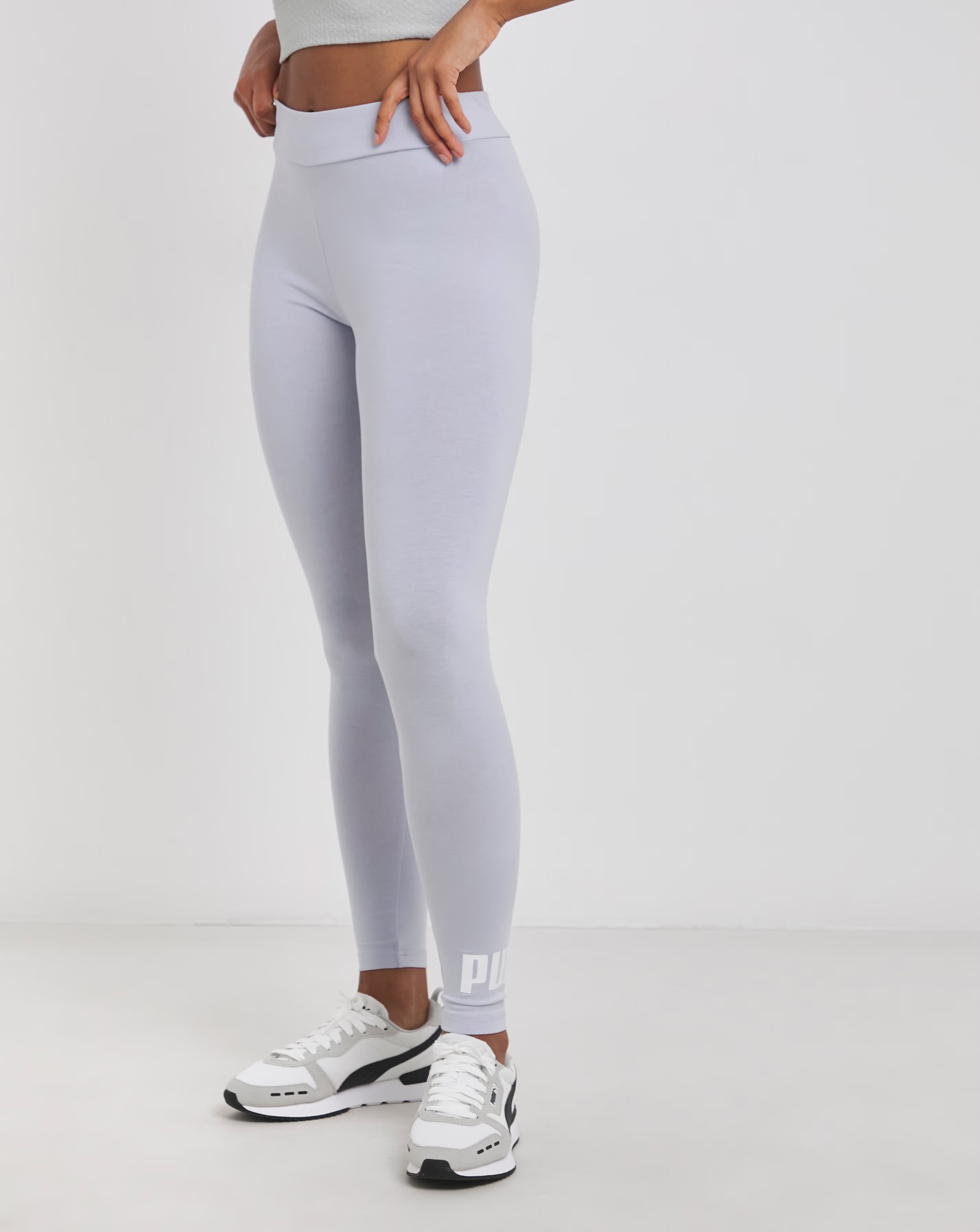 95430-puma-essentials-no-1-logo-leggings-1.jpg