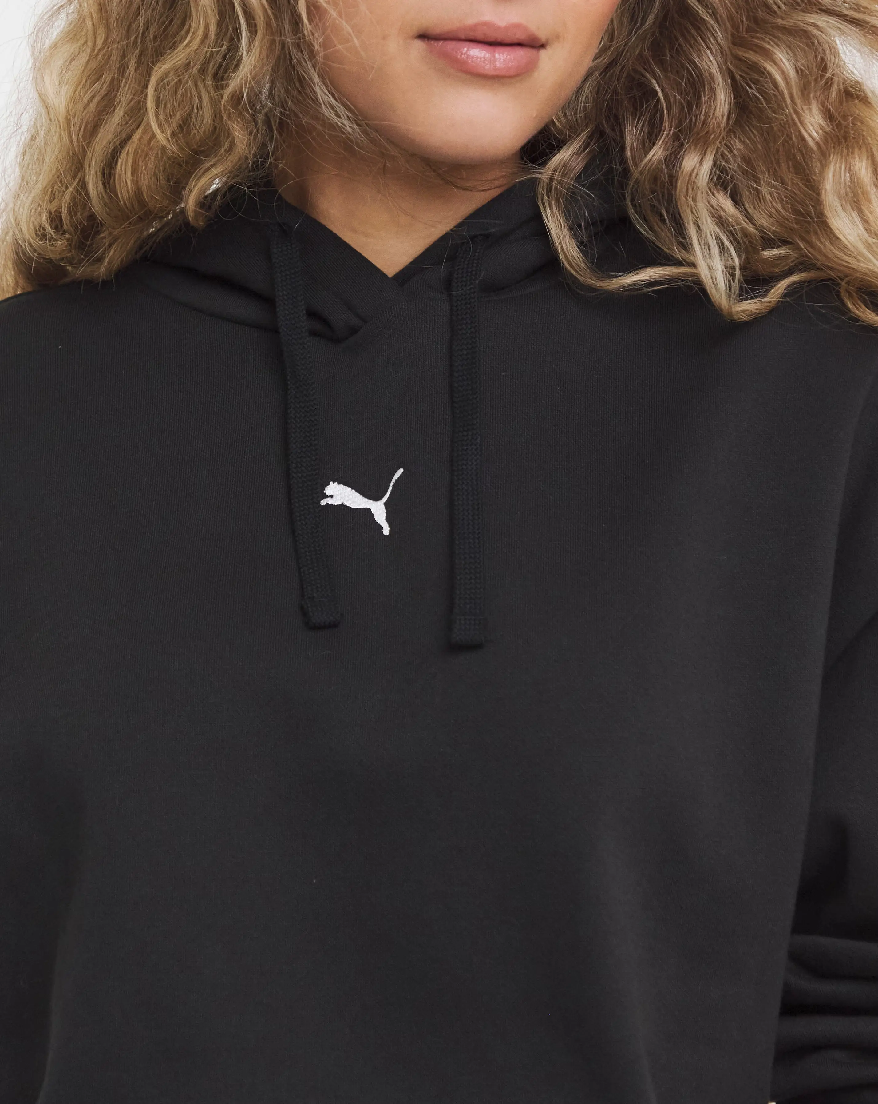 95479-puma-essentials-logo-oversized-fleece-hoodie-1.jpg