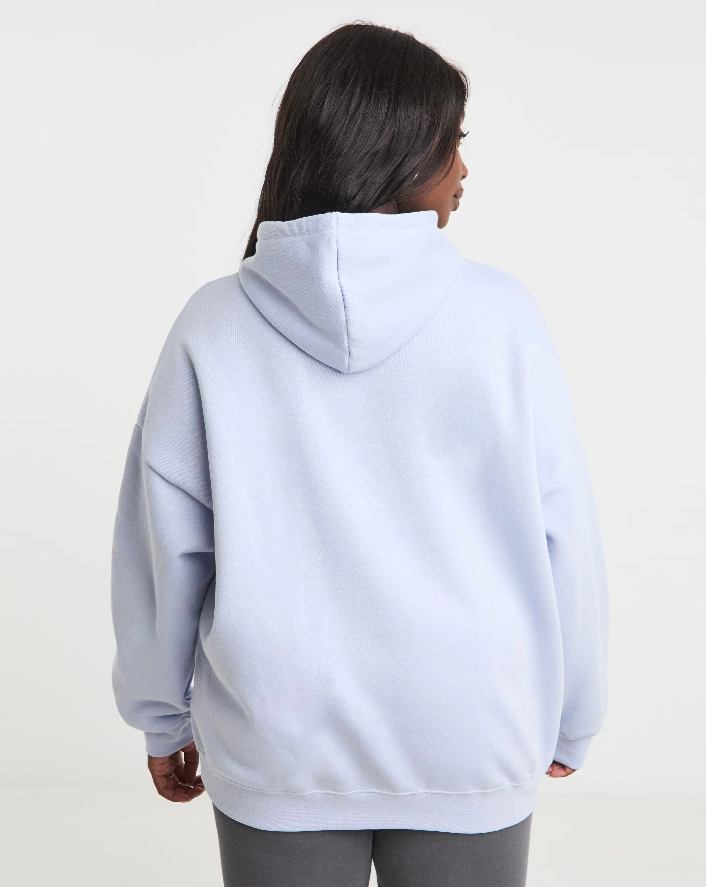95486-puma-essentials-logo-oversized-fleece-hoodie-1.webp