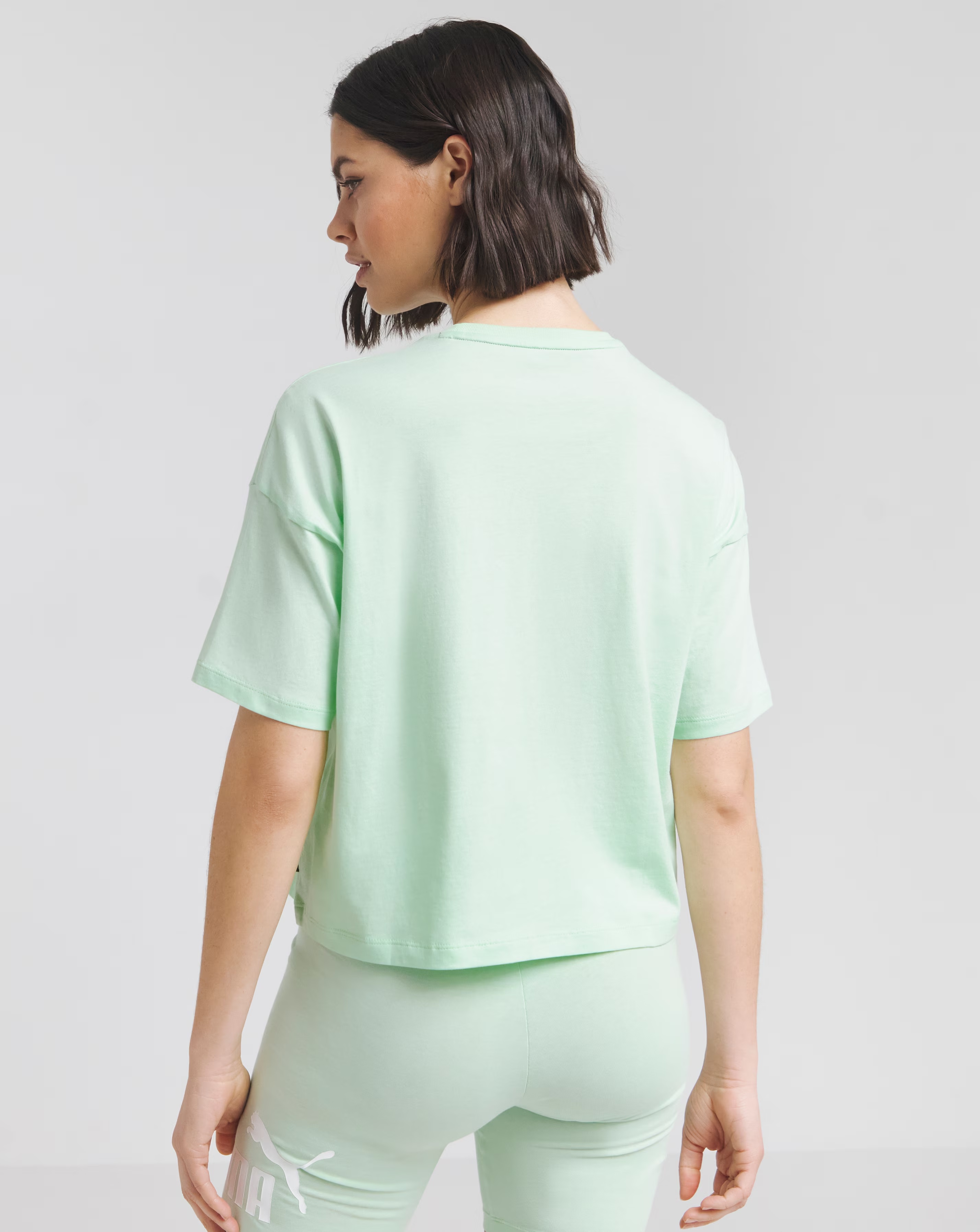 95868-puma-essentials-cropped-logo-t-shirt-1.jpg