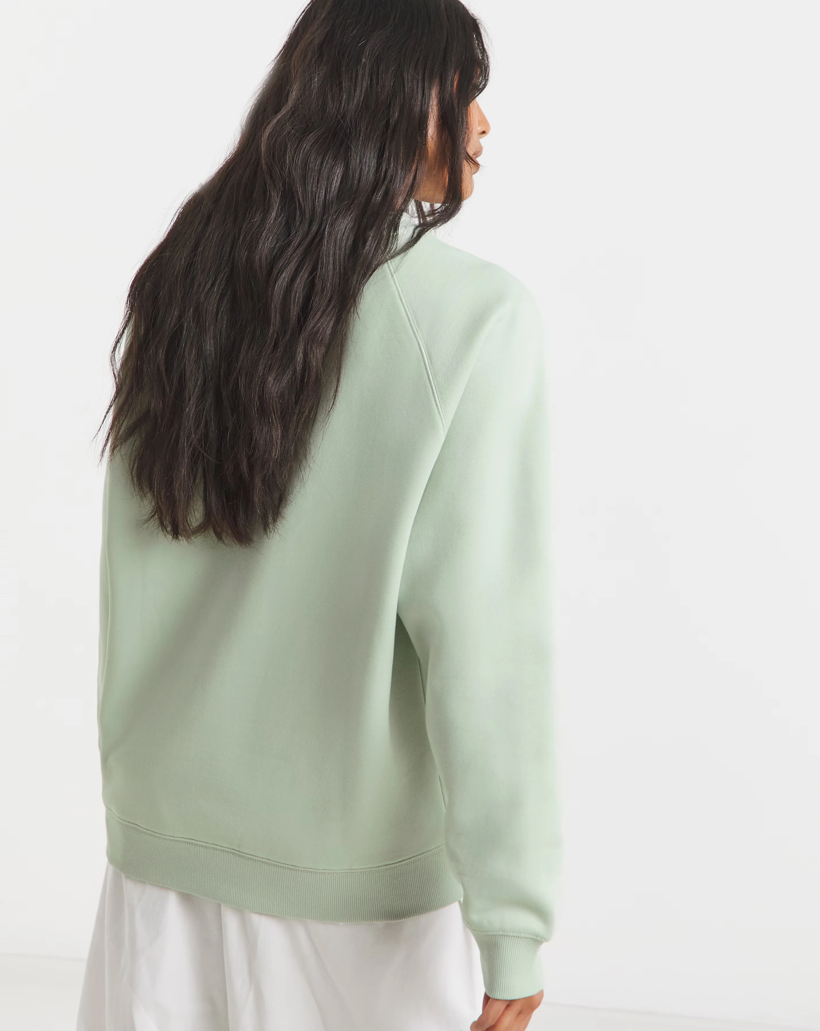95971-tommy-jeans-relaxed-script-sweatshirt-1.webp