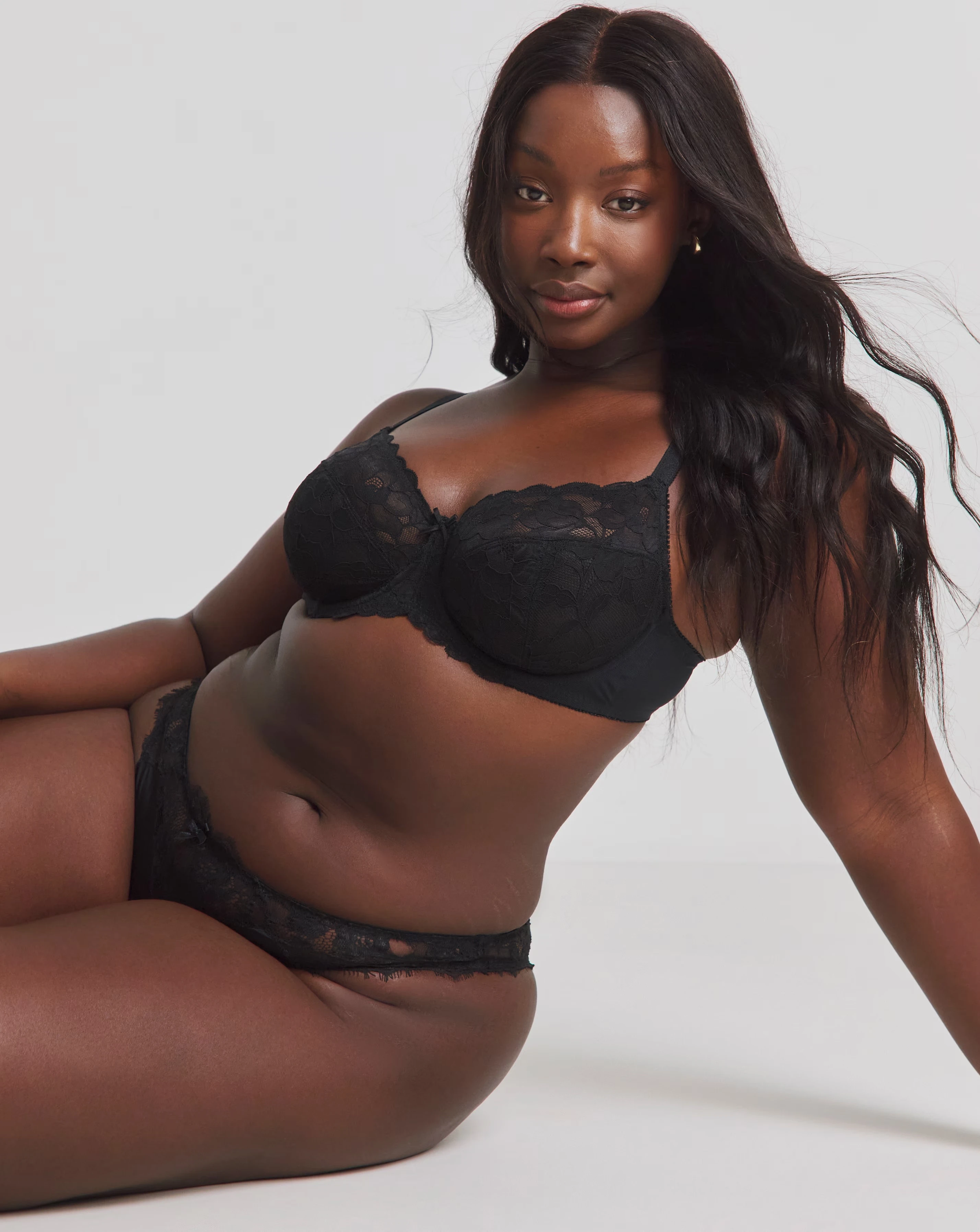 Pretty Secrets Ivy Lace Full Cup Bra (B-G) Black 1 96241-pretty-secrets-ivy-lace-full-cup-bra-b-g-black-1.webp