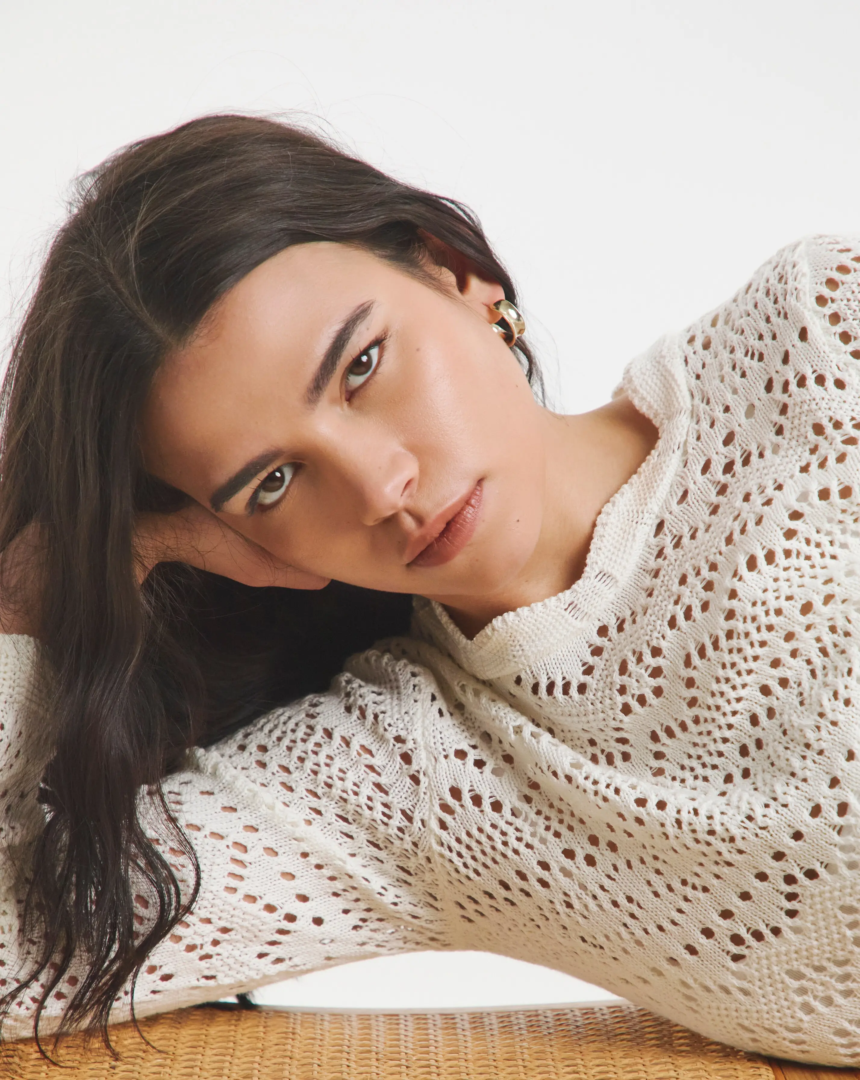 98298-ivory-crochet-look-jumper-1.webp