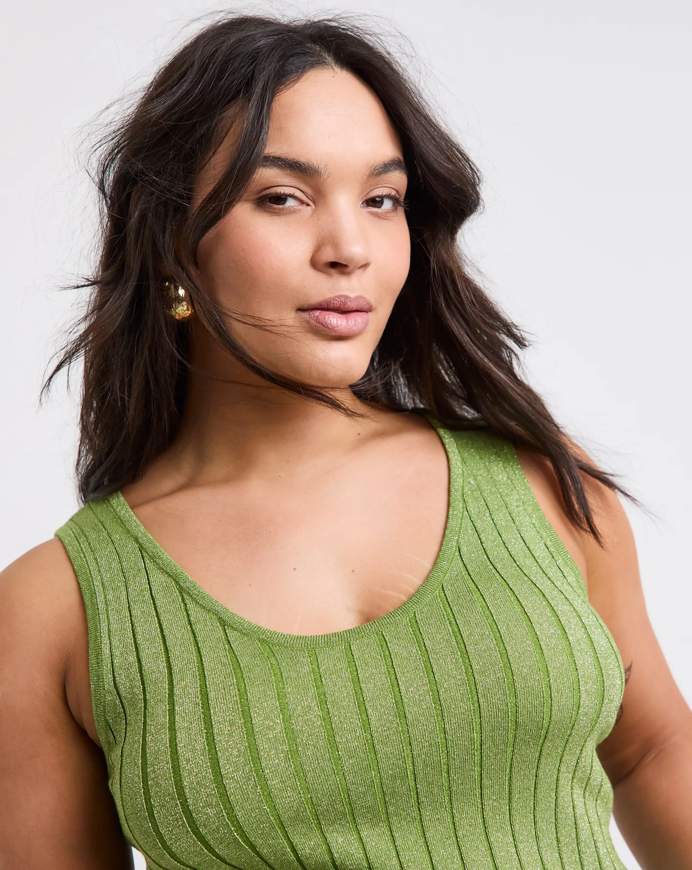 98383-green-metallic-rib-knit-vest-top-1.webp