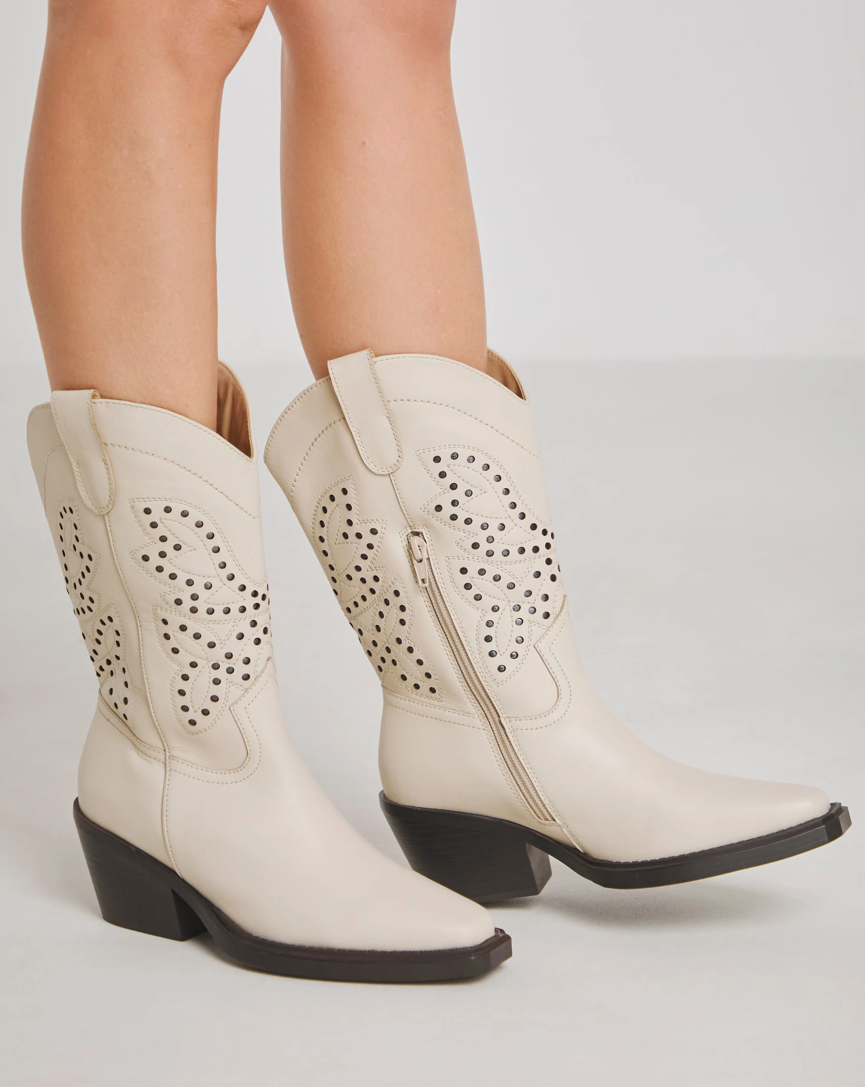 99516-daytona-punch-detail-leather-western-mid-calf-boots-wide-e-fit-super-curvy-calf-1.webp