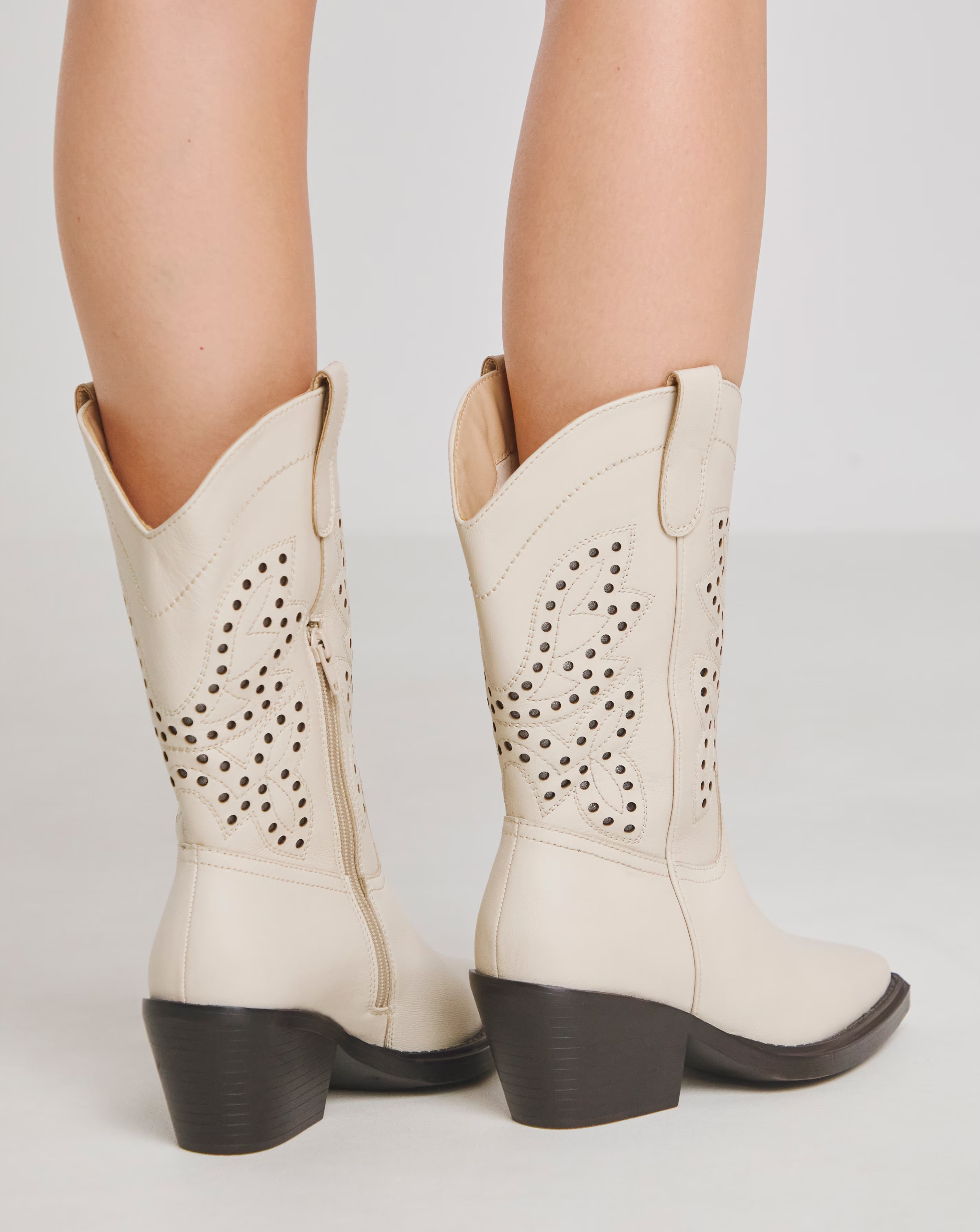 99516-daytona-punch-detail-leather-western-mid-calf-boots-wide-e-fit-super-curvy-calf-1.webp