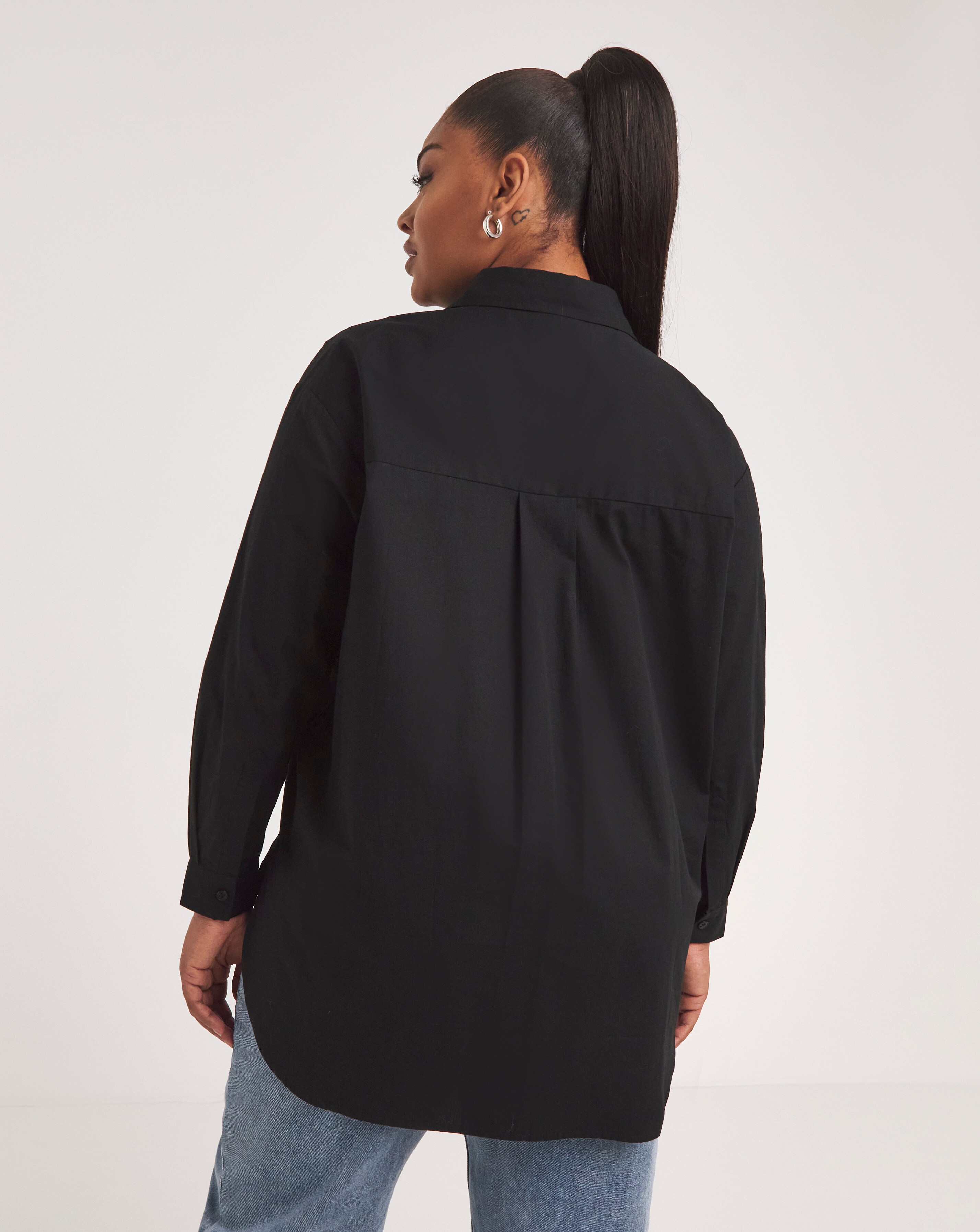 99757-black-relaxed-cotton-poplin-shirt-1.webp